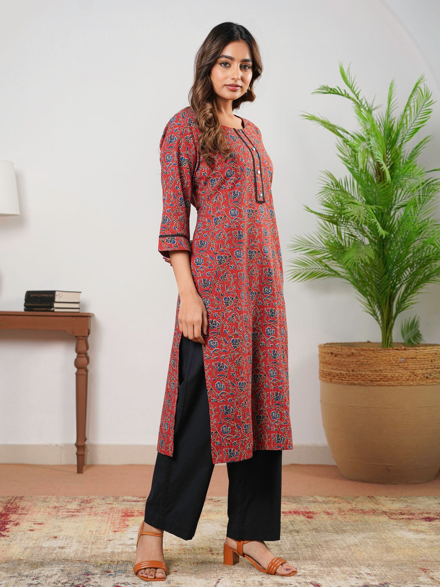 Kantha Cotton Jaal Straight Maroon Kurta