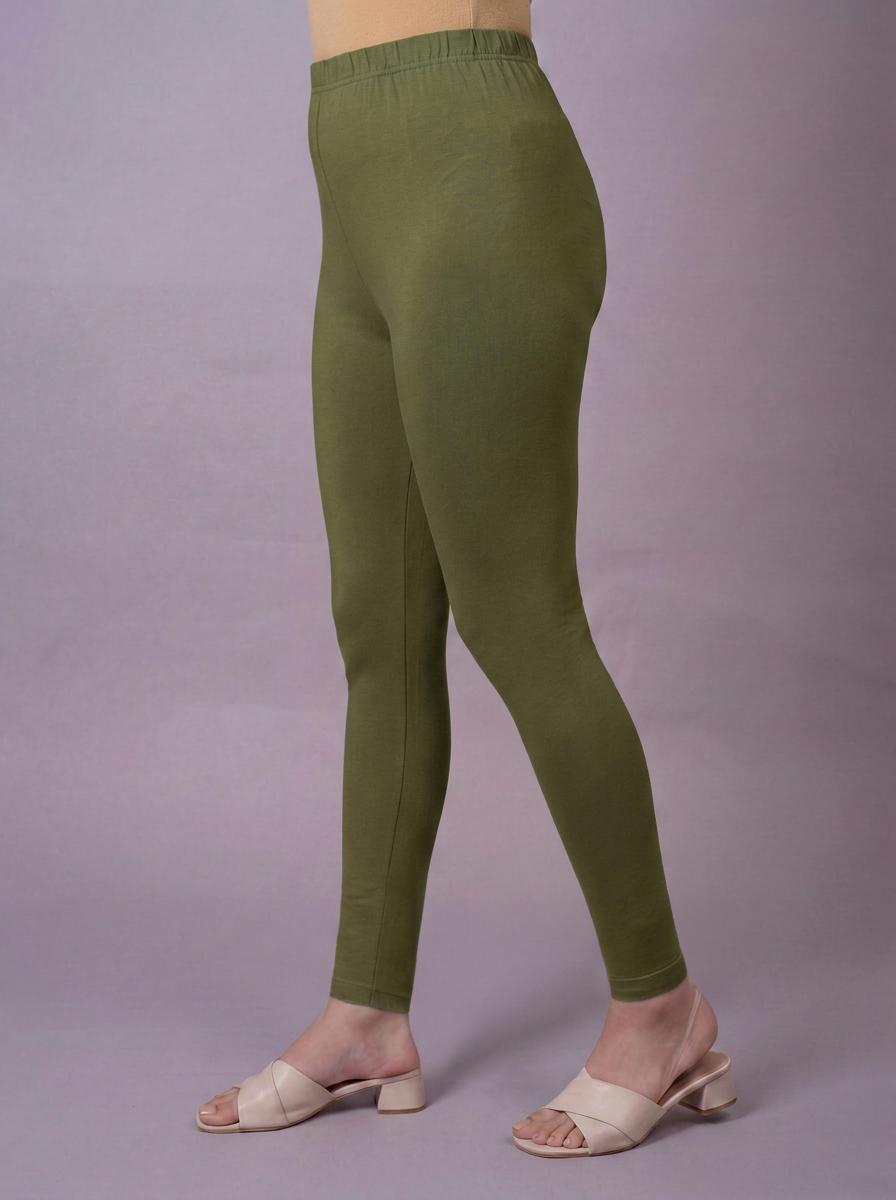 Knit Solid Olive Leggings