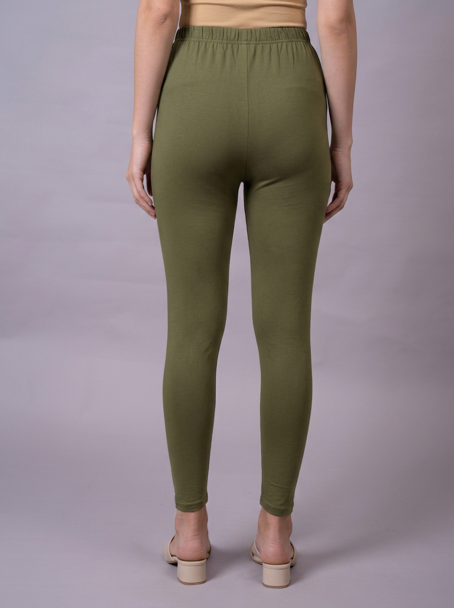 Knit Solid Olive Leggings