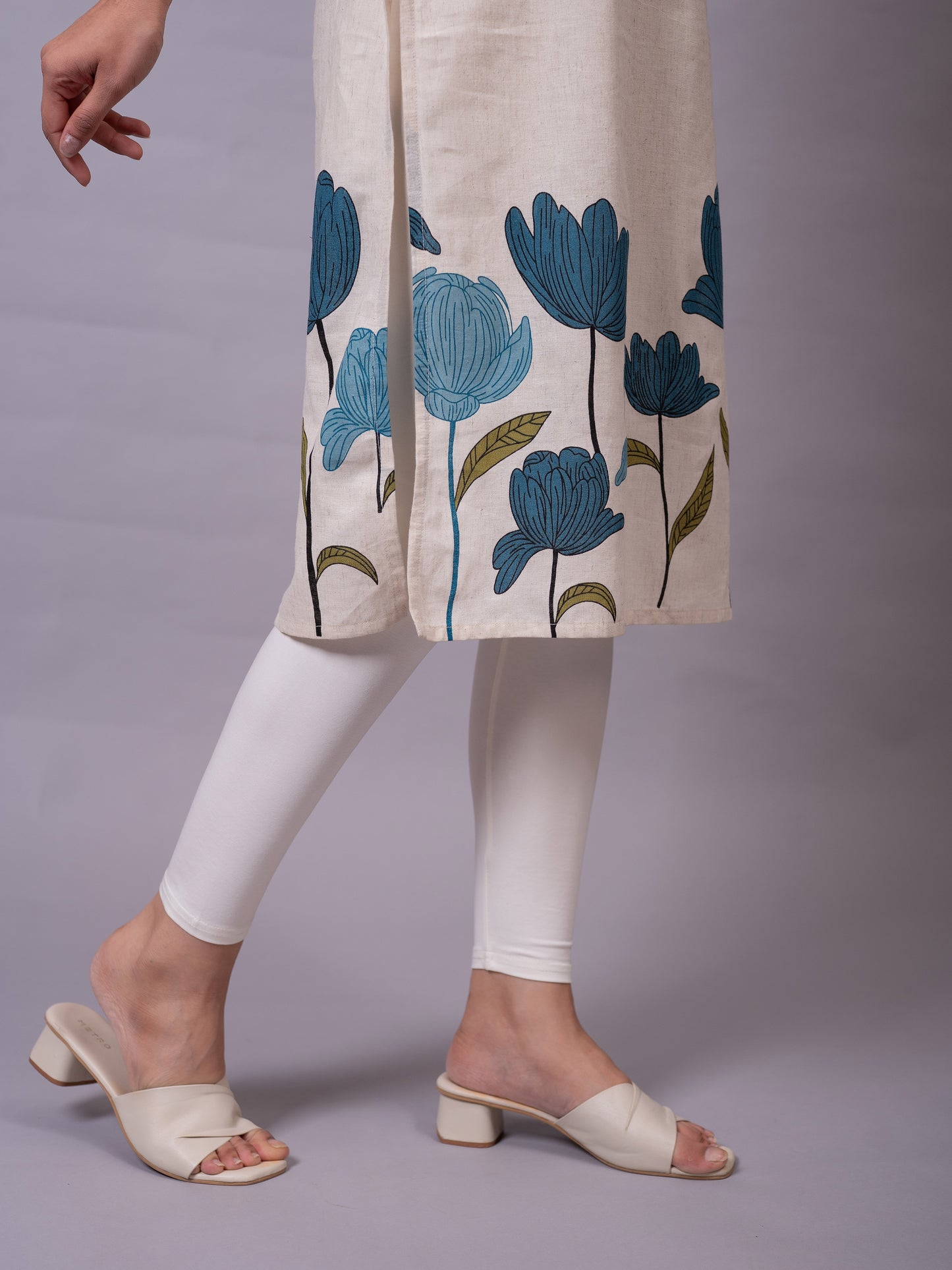Knit Solid Off White Leggings