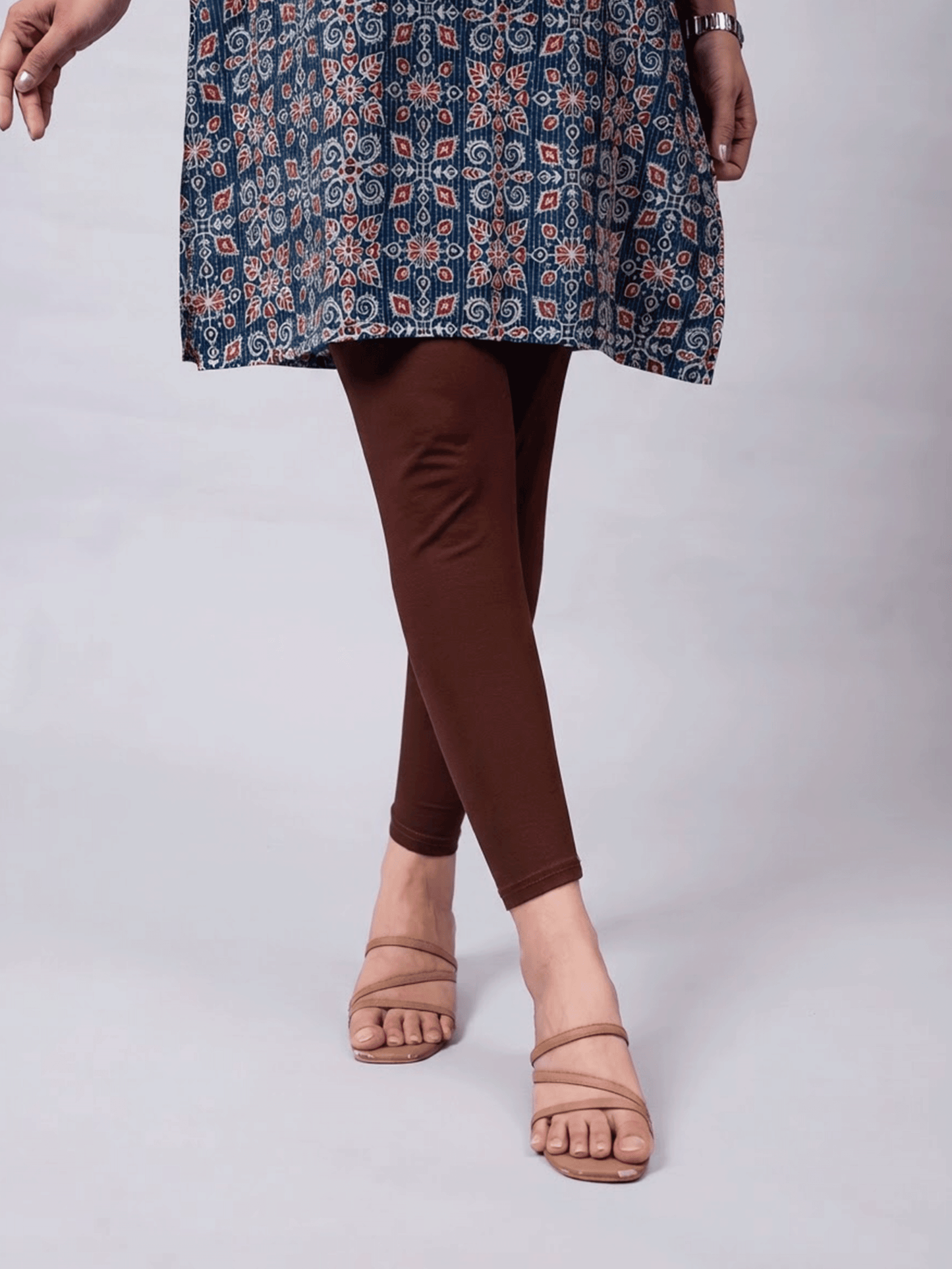 Knit Solid Coffee Brown Leggings