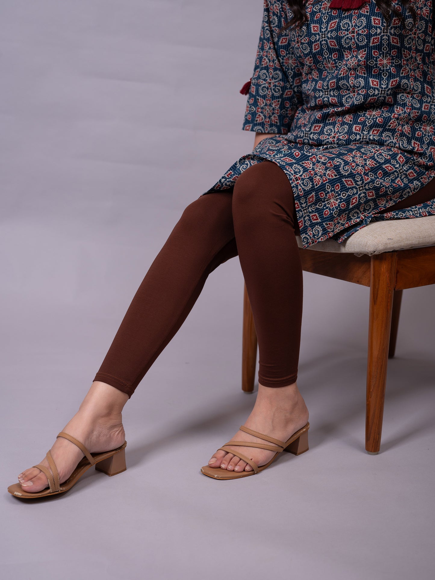 Knit Solid Coffee Brown Leggings