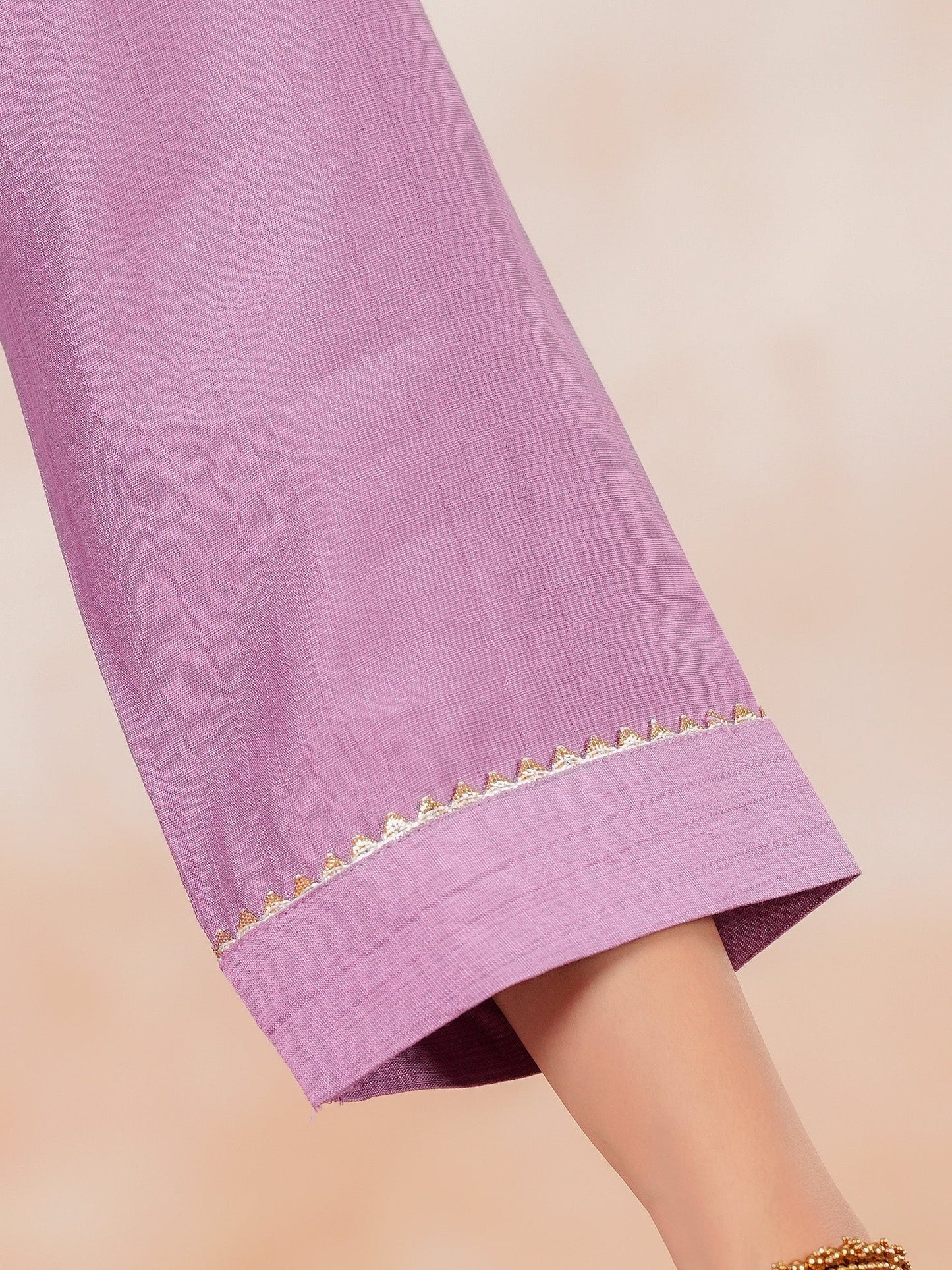 Embroidered Blended Silk Solid Straight Lavender Kurta