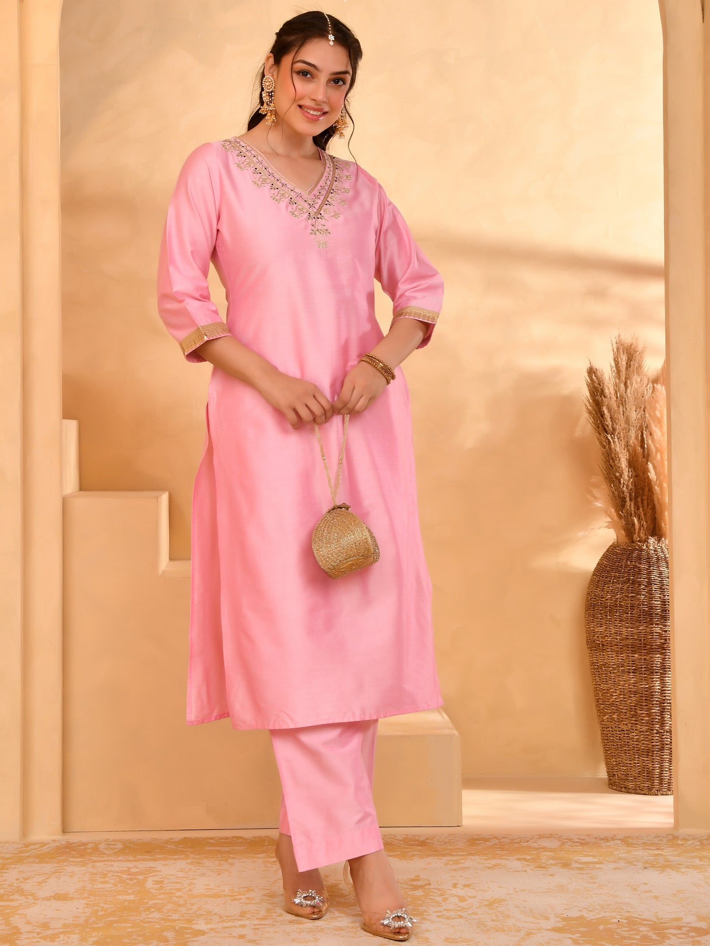 Embroidered Chanderi Solid Straight Baby Pink Kurta