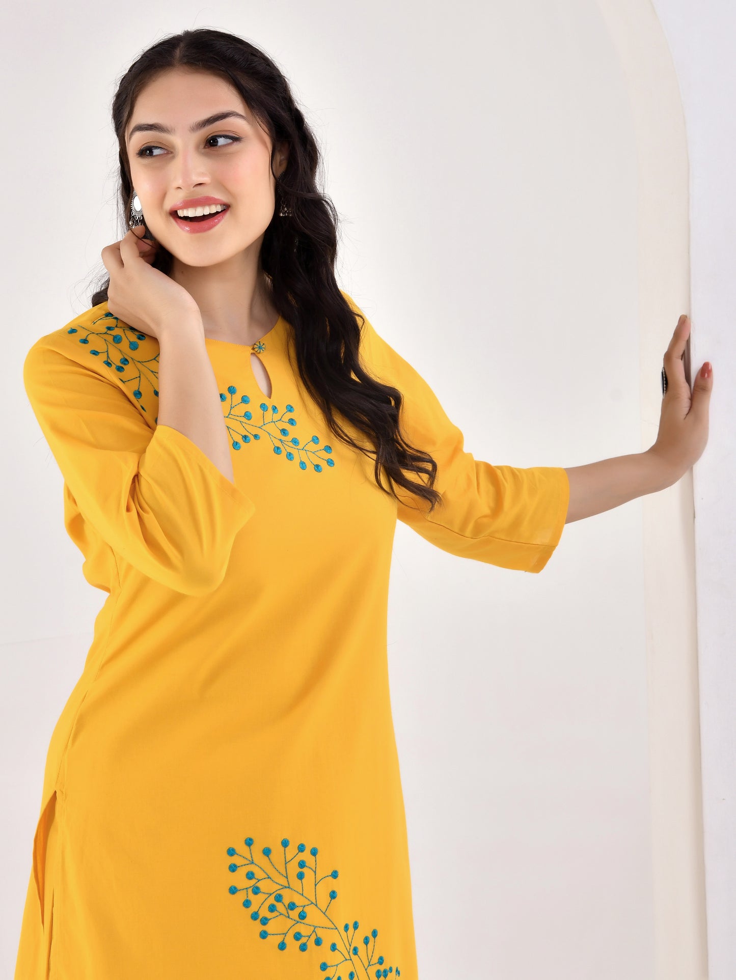 Embroidered Soft cotton Solid Straight Yellow Kurta