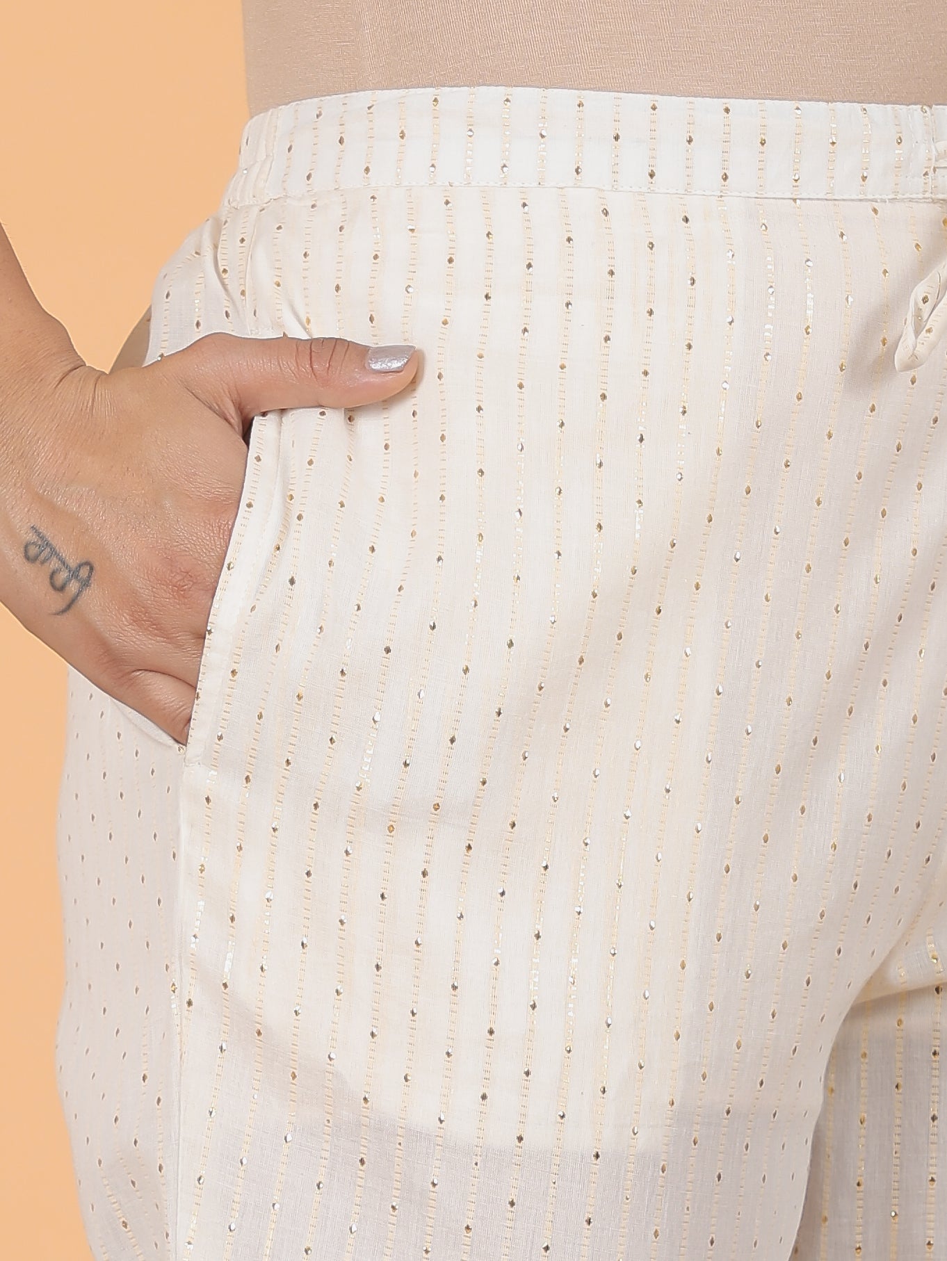 Embroidered Lurex Cotton Solid White Tapered Trousers