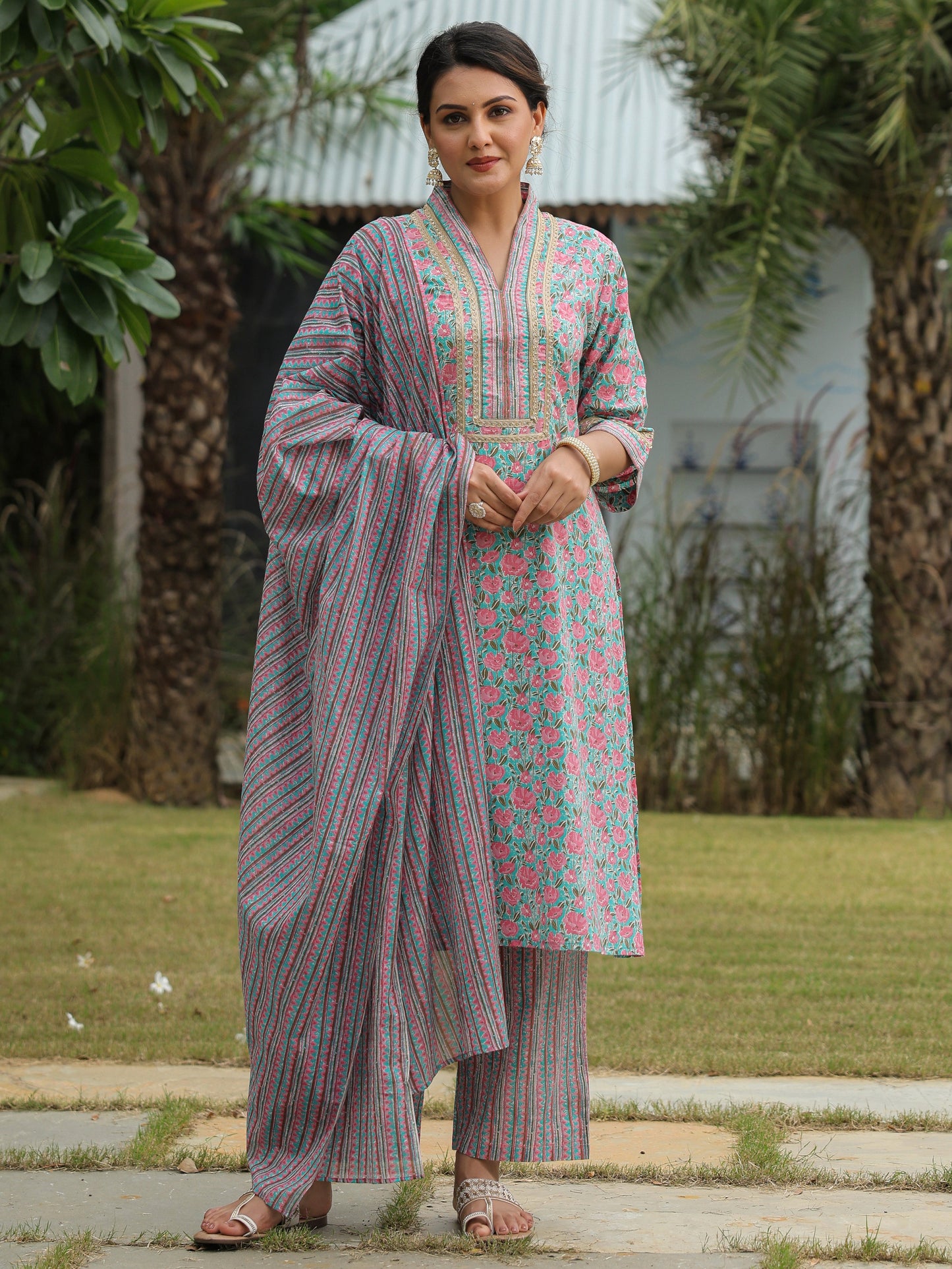 Soft Cotton Floral Straight Multicolor Kurta