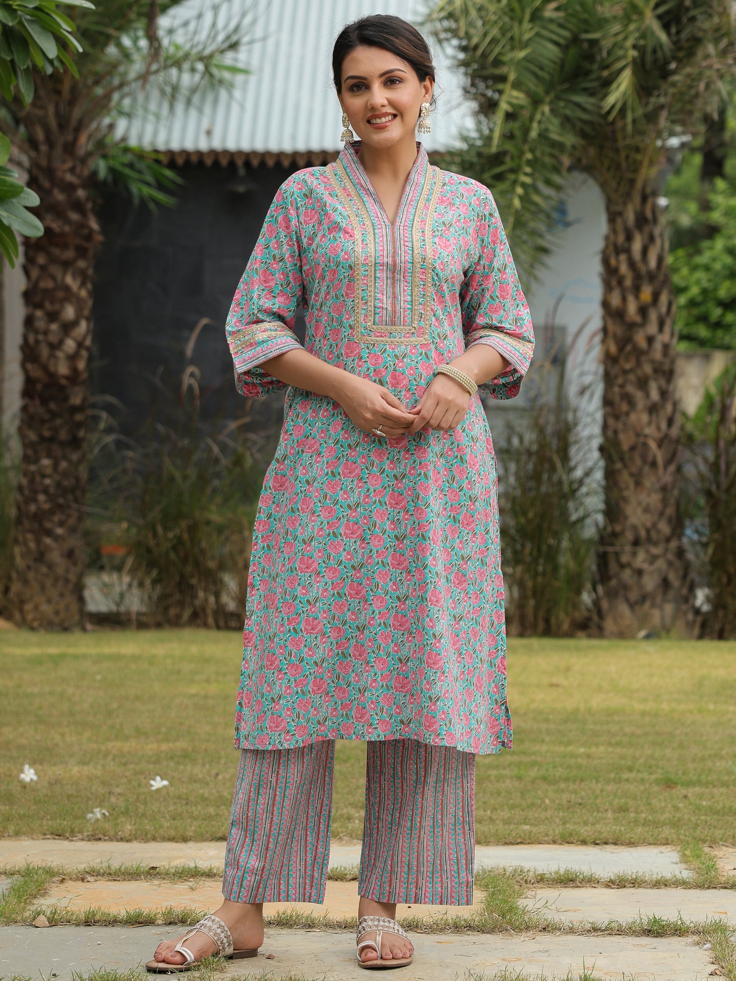 Soft Cotton Floral Straight Multicolor Kurta