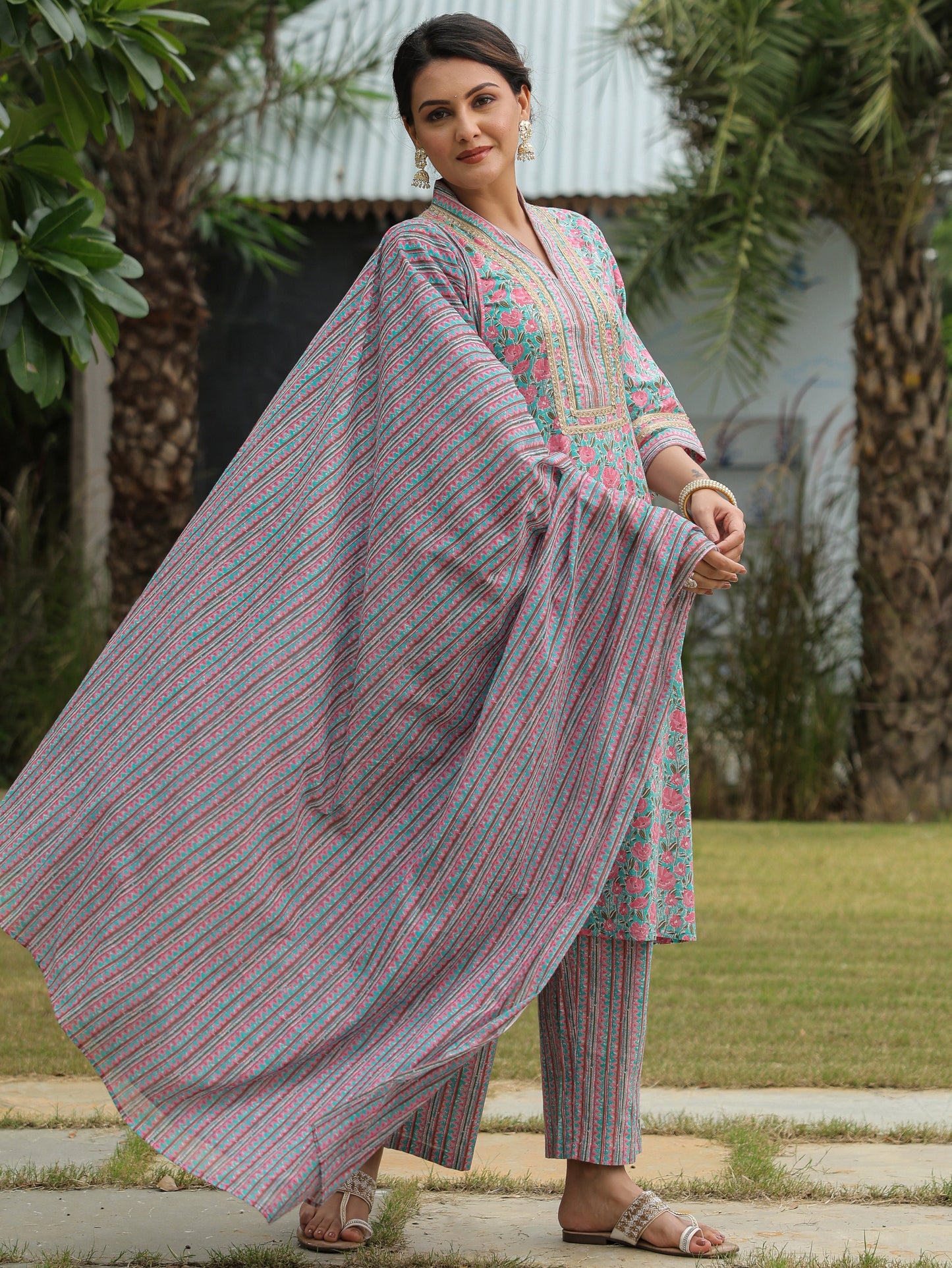 Soft Cotton Floral Straight Multicolor Kurta