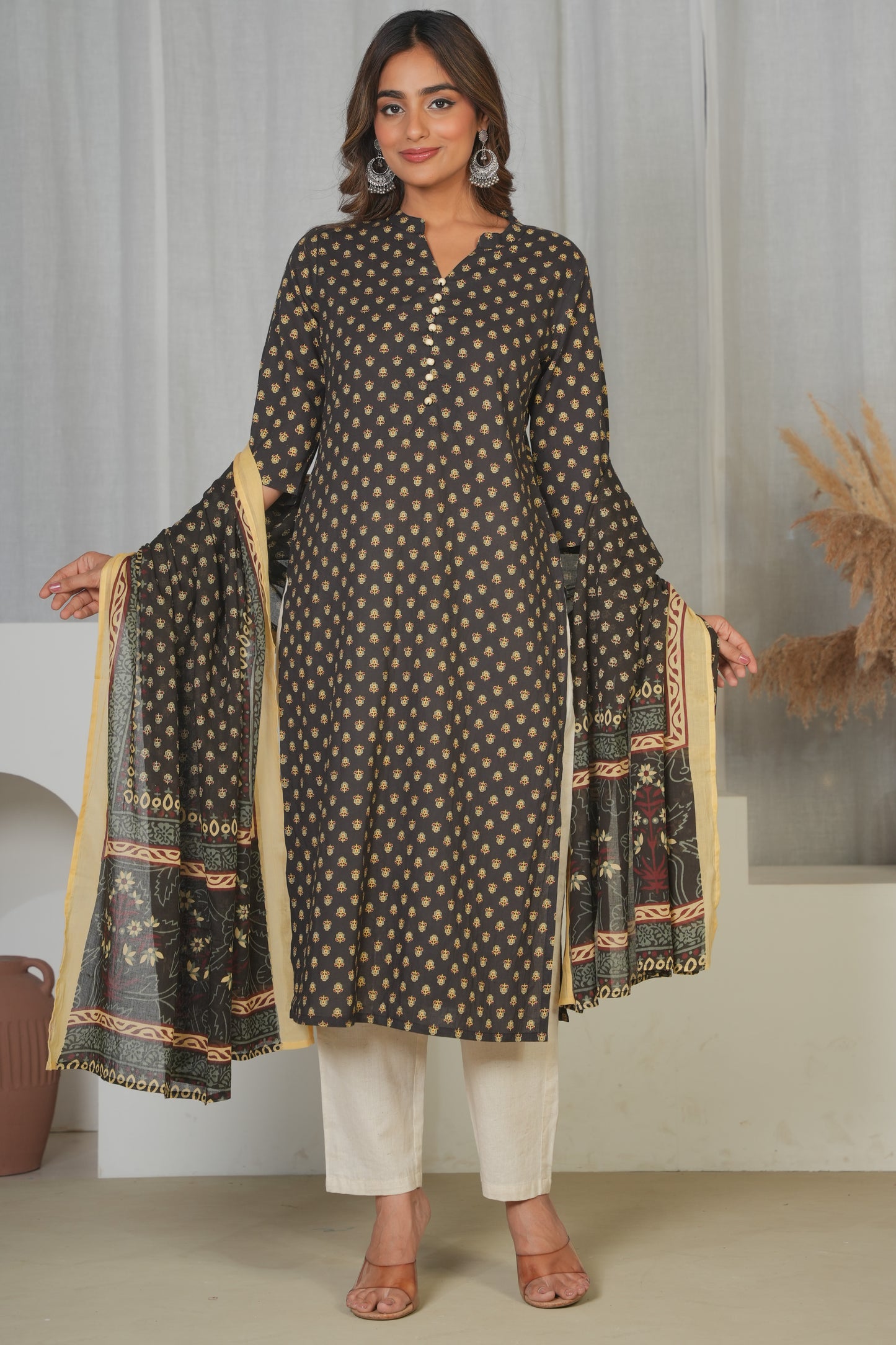 Cotton Voile Butti Black Dupatta