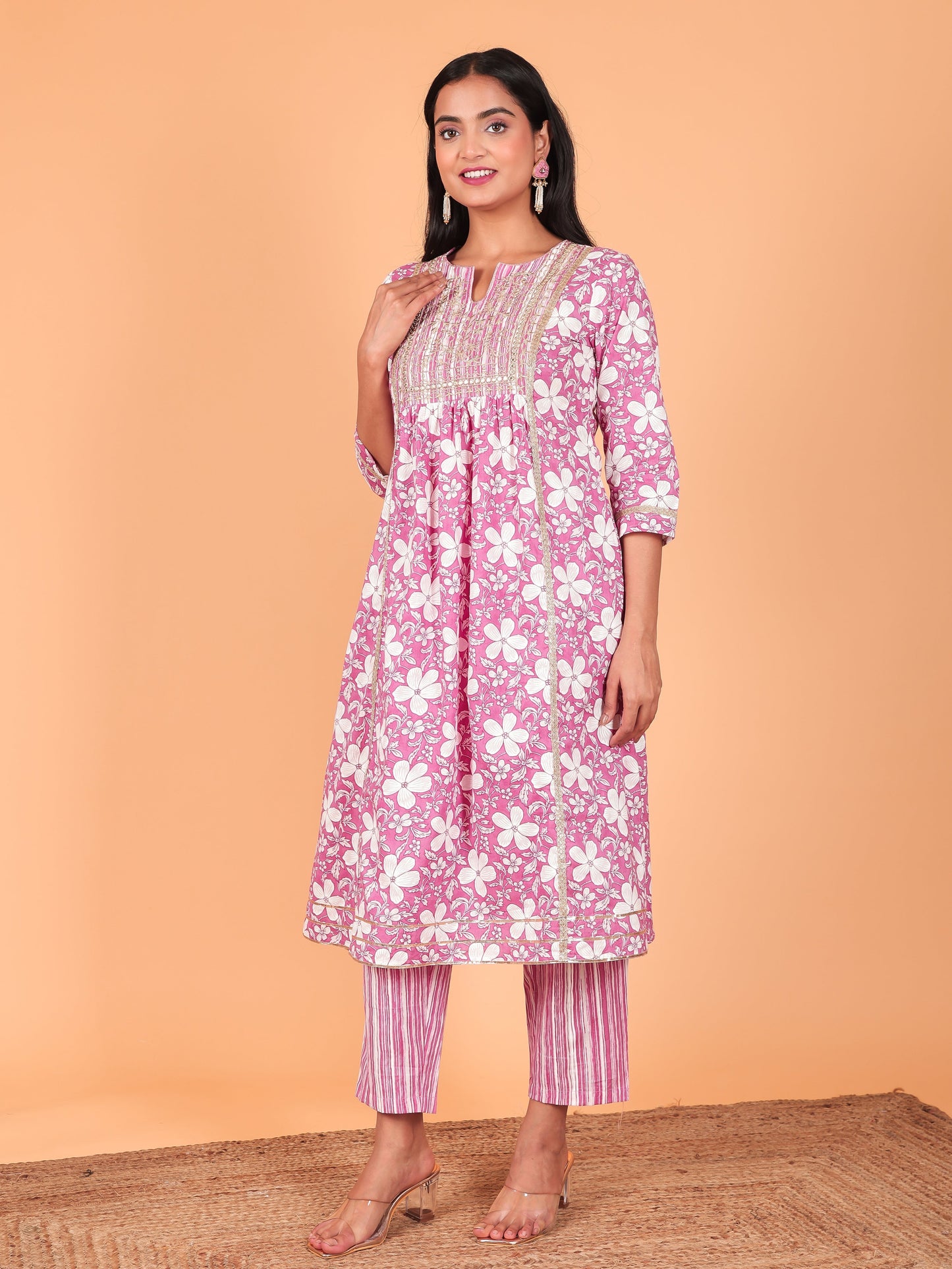 Soft Cotton Floral Panelled Pink Kurta