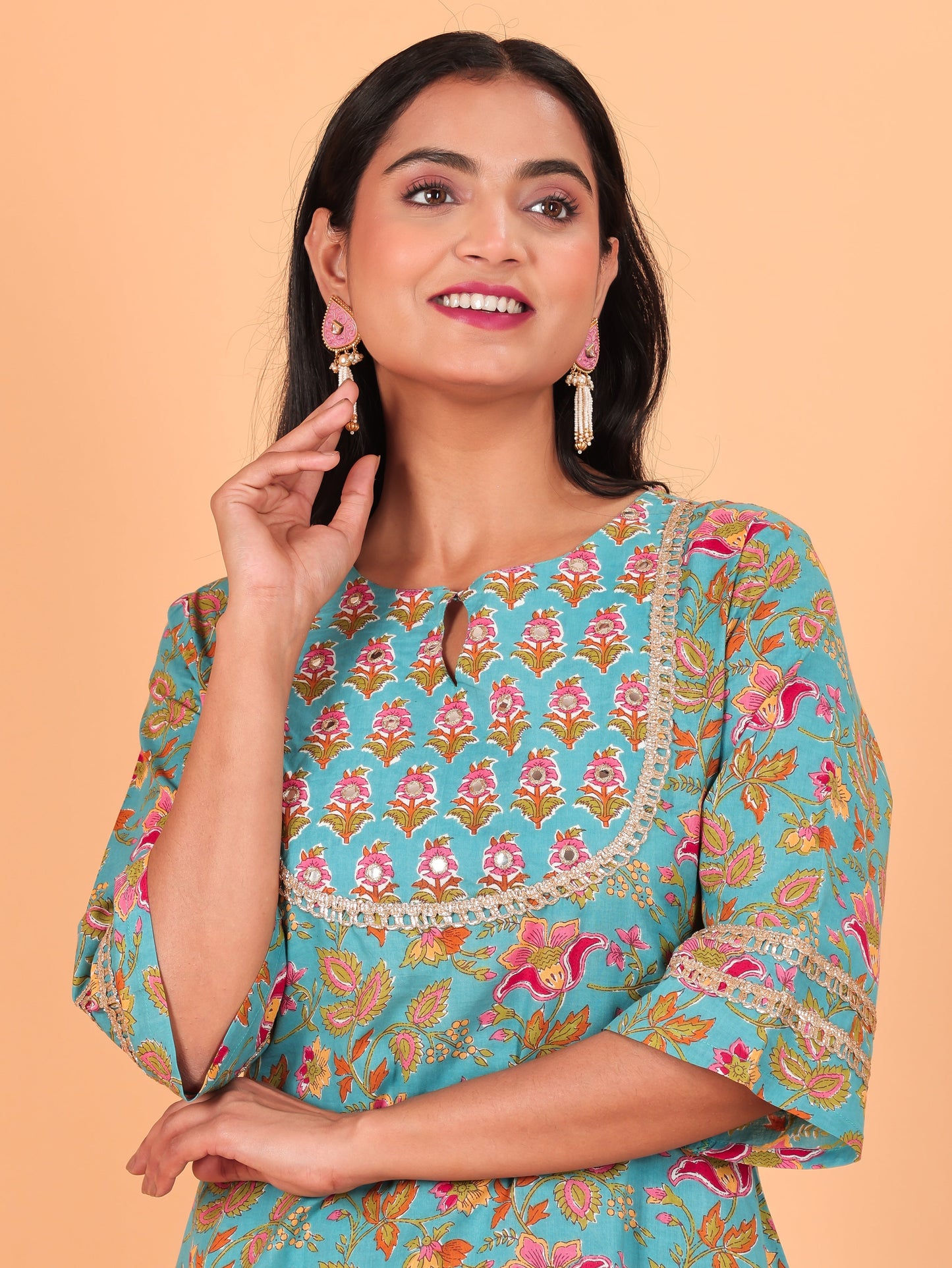 Soft Cotton Floral Straight Green Kurta