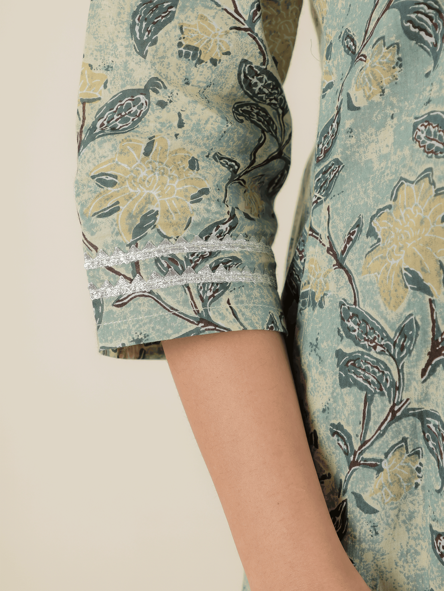 Soft Cotton Floral Panelled Green Kurta