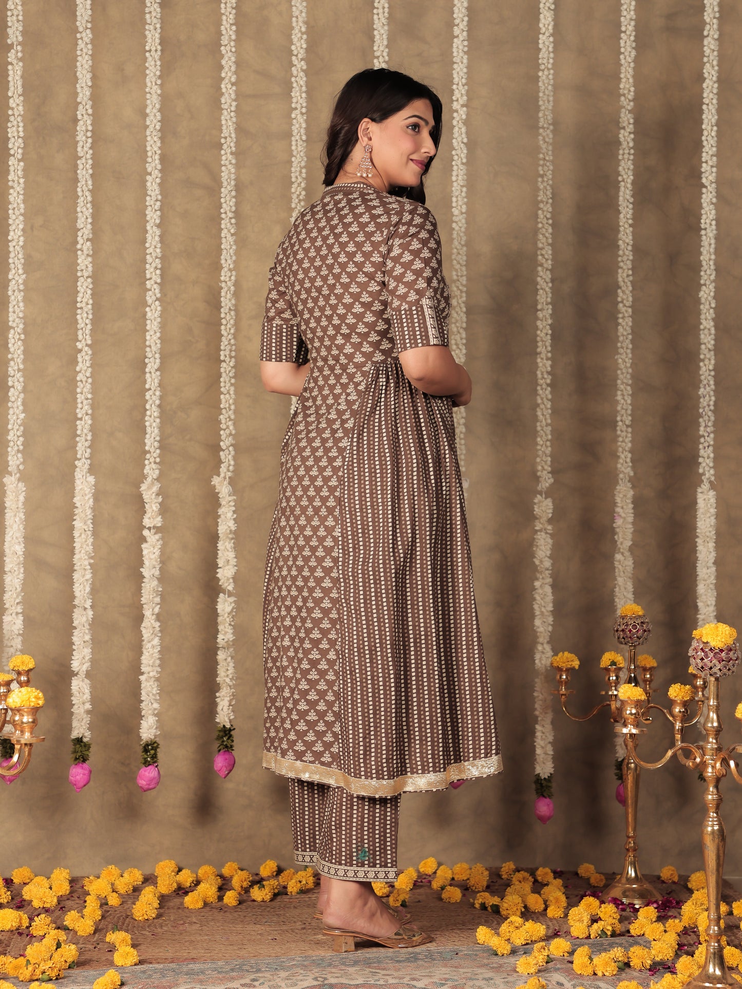 Soft Cotton Floral Panelled Brown Kurta