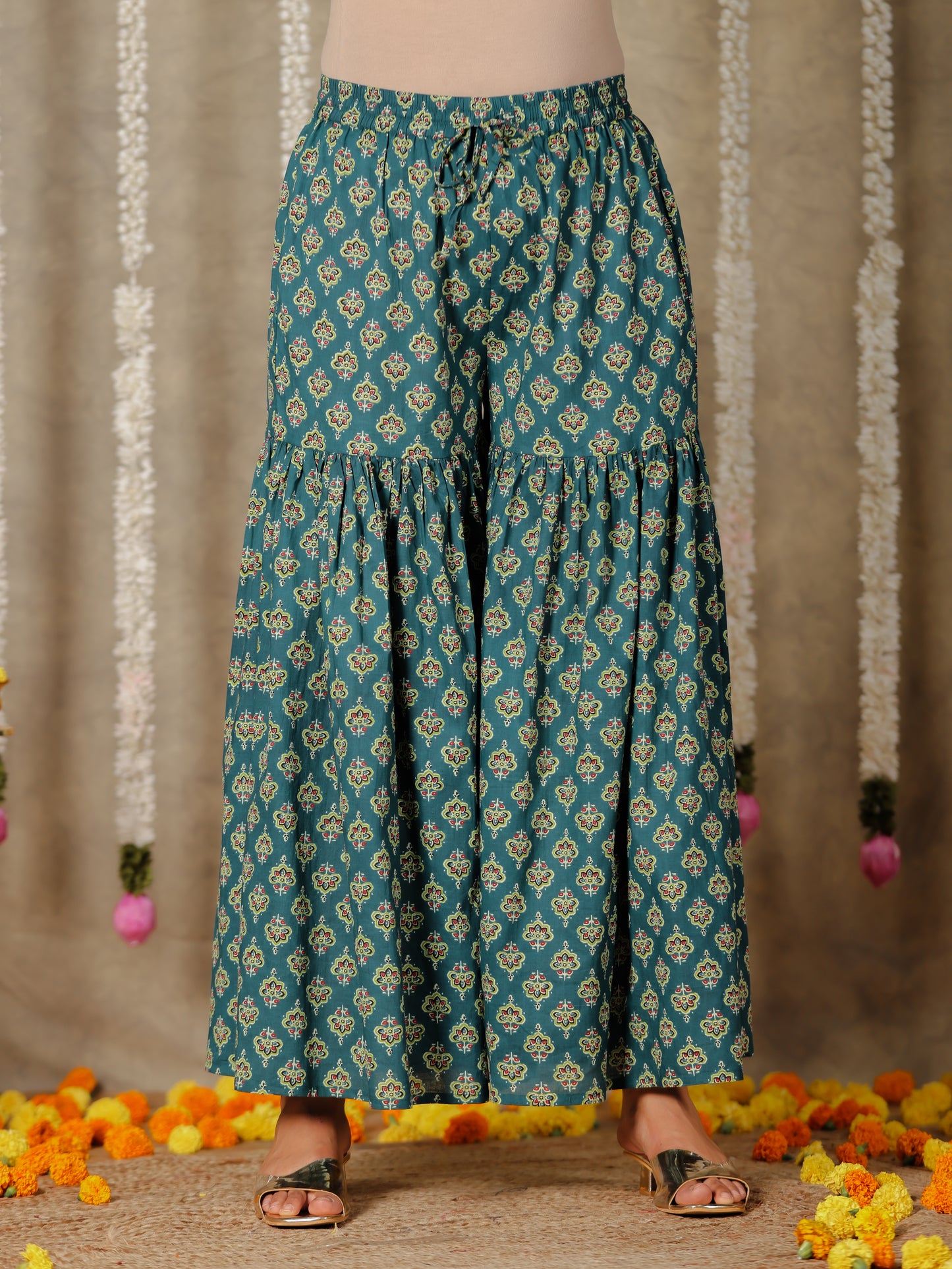 Embroidered Soft Cotton Butti Flared Green Kurta