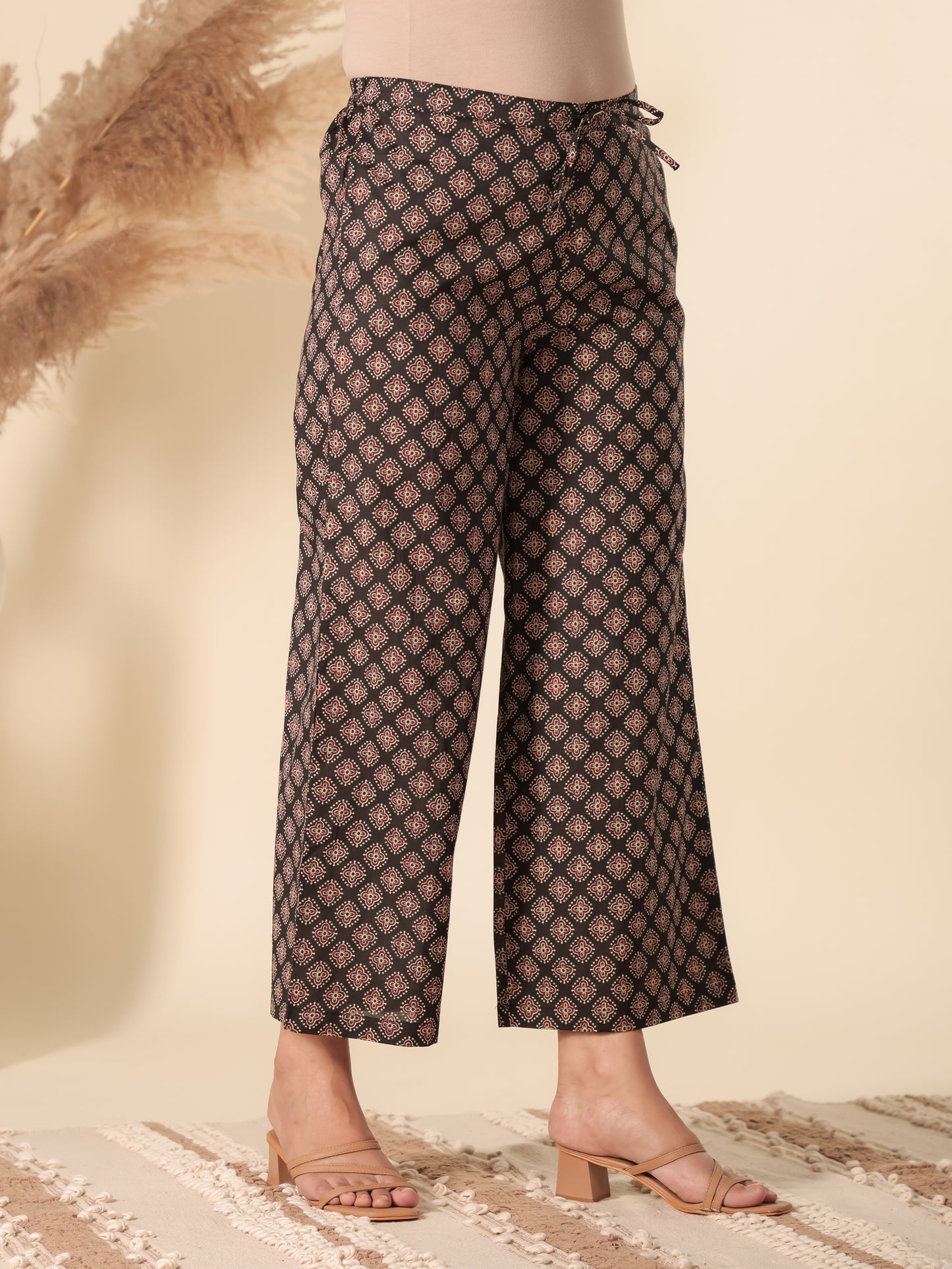 Soft Cotton Geometric Black Palazzo