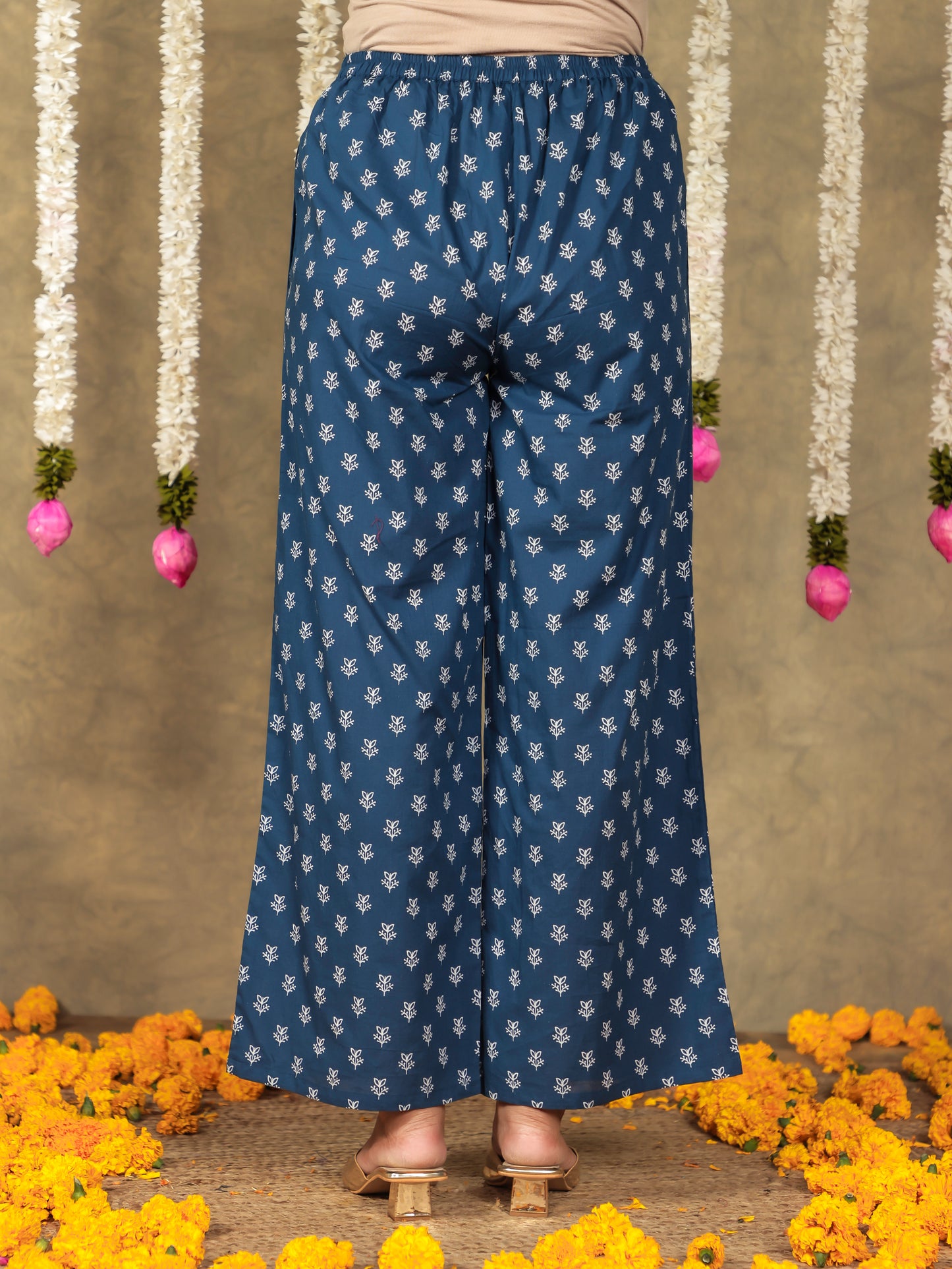 Embroidered Soft Cotton Floral Gathered Blue Kurta