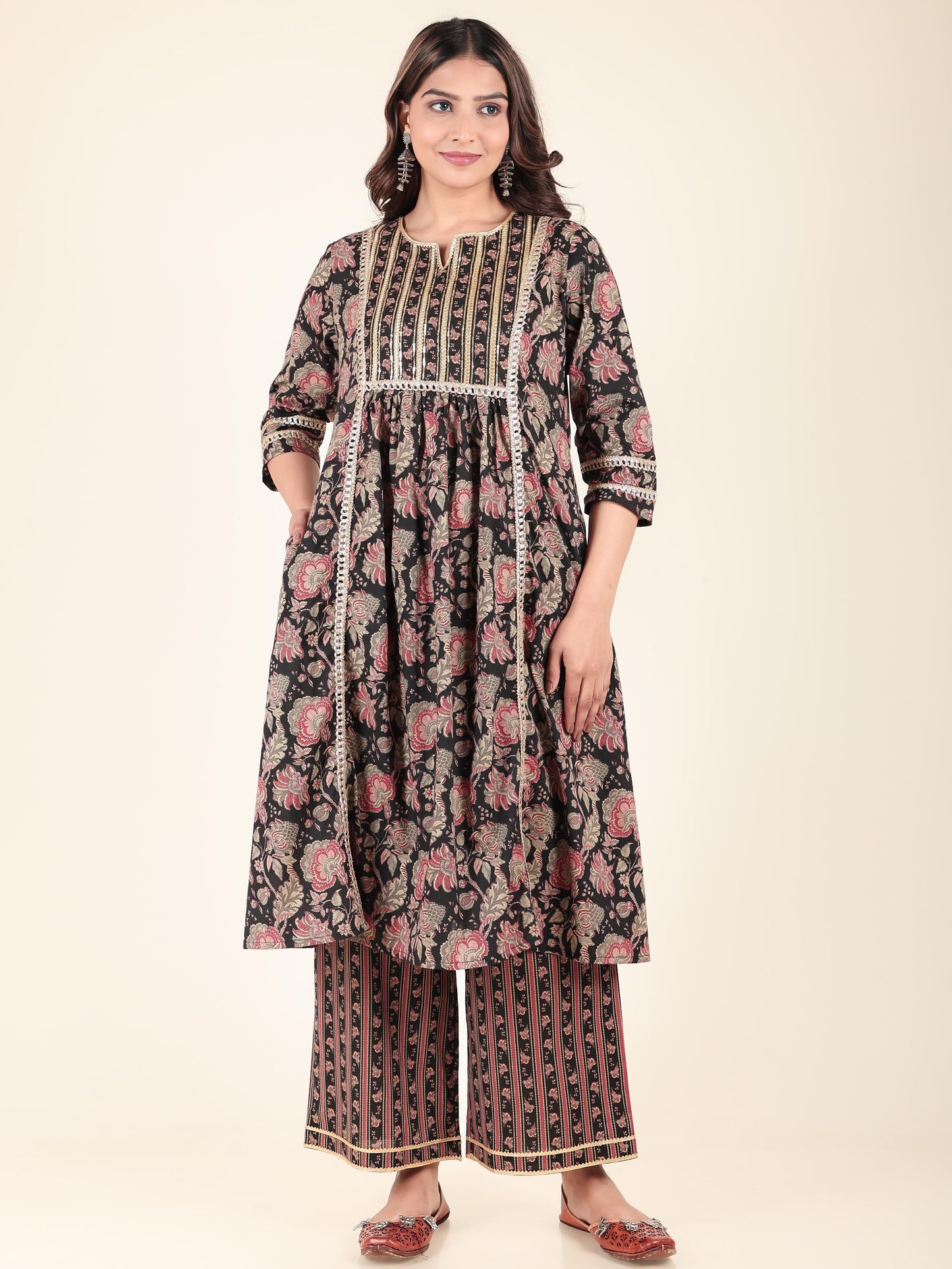 Soft Cotton Floral Panelled Black Kurta