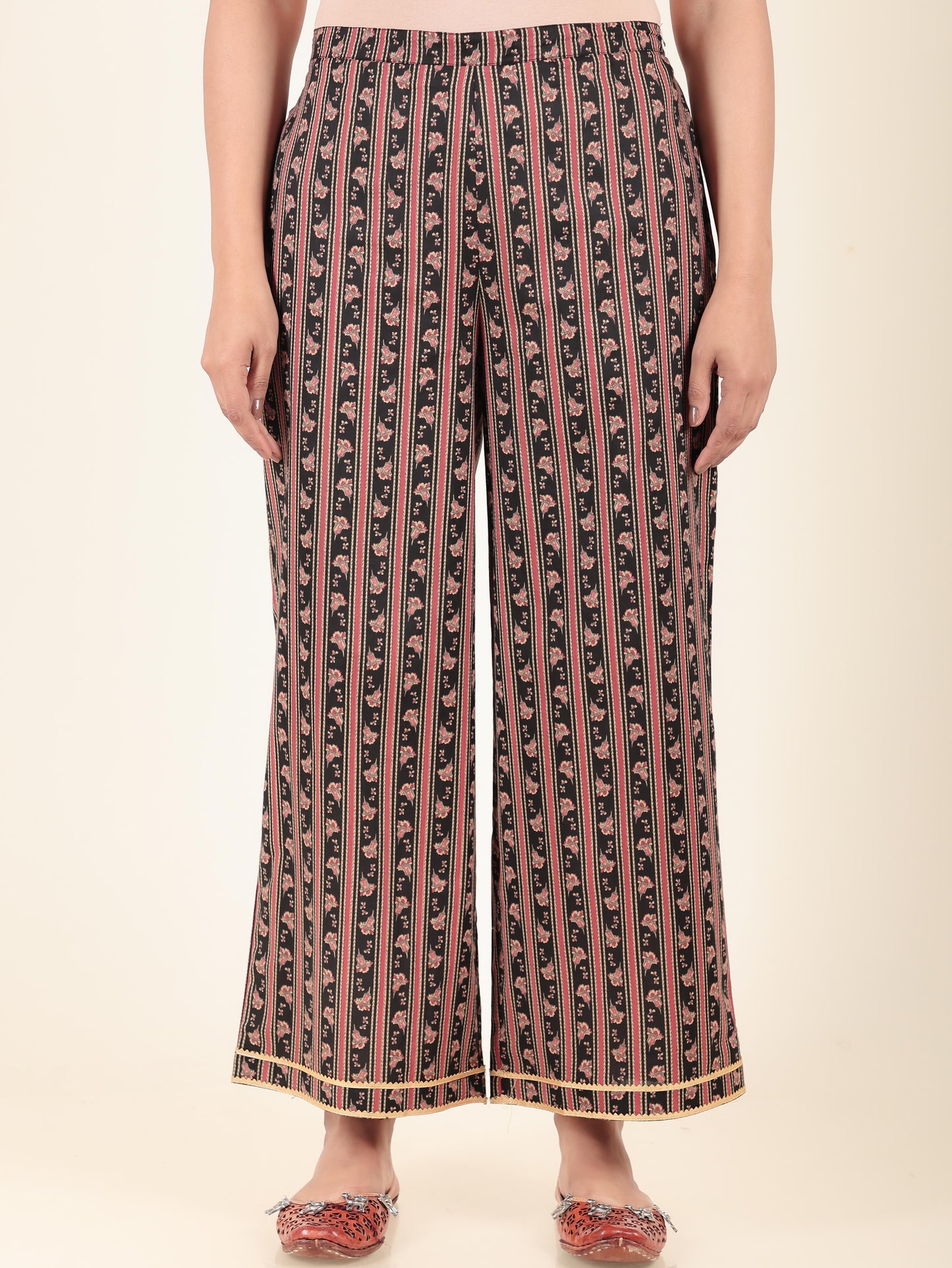 Soft Cotton Floral Panelled Black Kurta