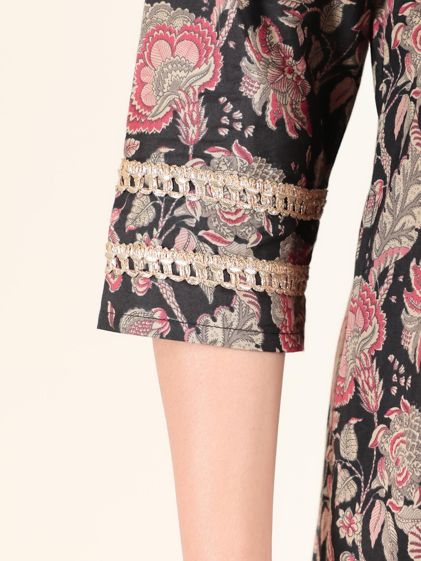 Soft Cotton Floral Panelled Black Kurta