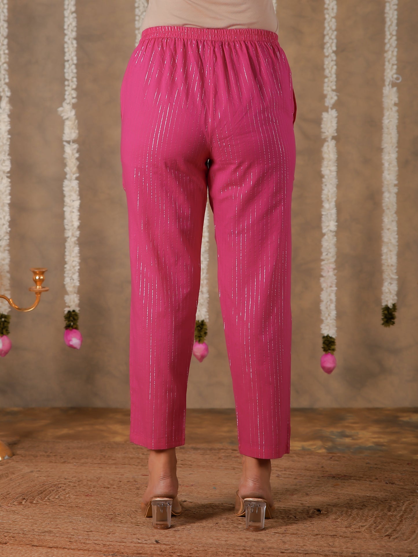 Lurex Cotton Solid Straight Pink Kurta