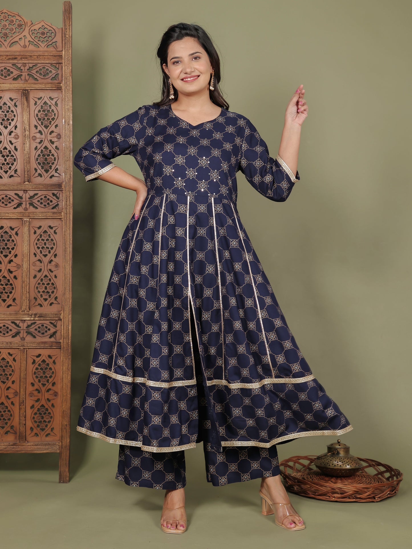 Embroidered Viscose Geometric Anarkali Blue Kurta