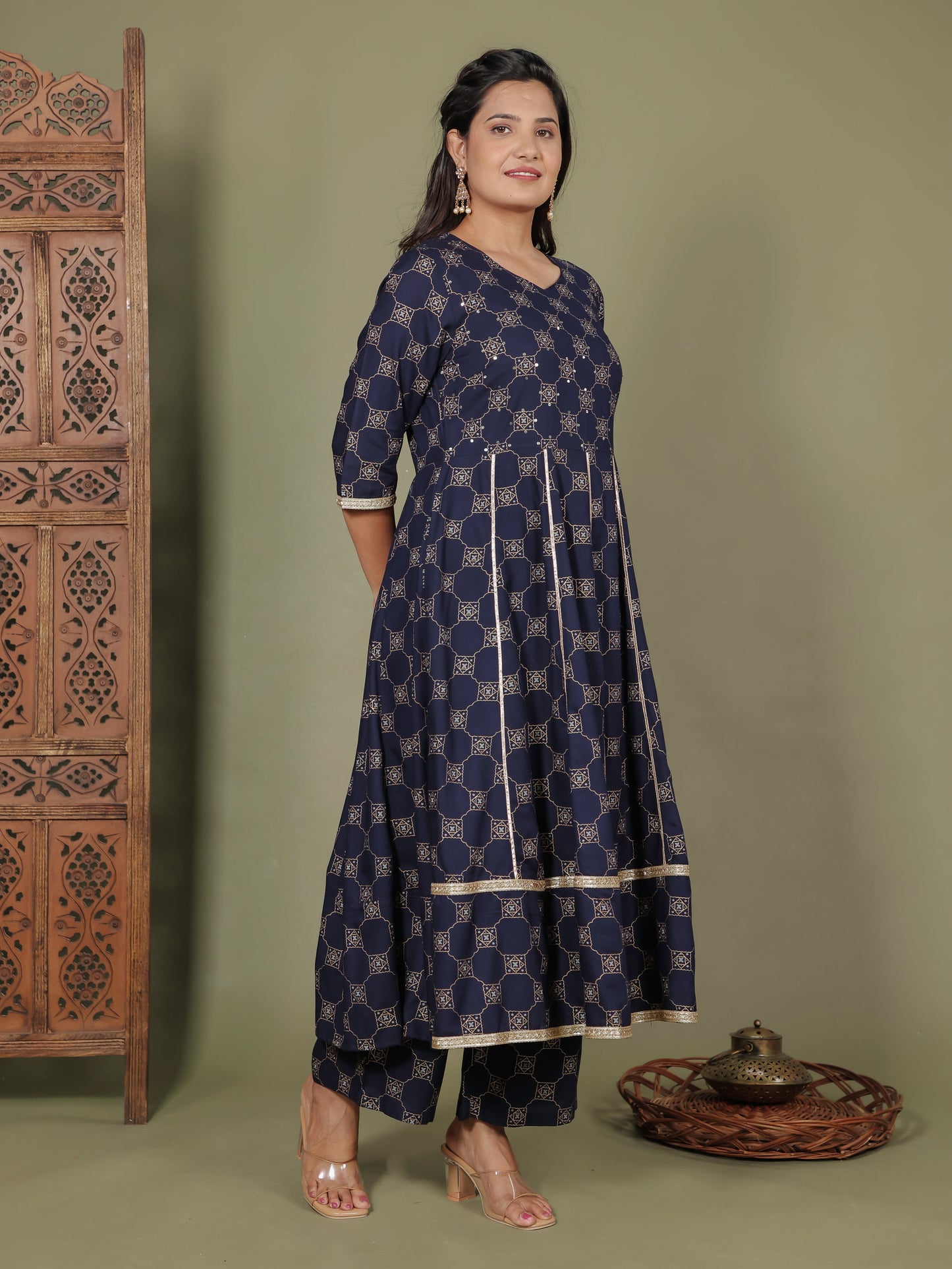 Embroidered Viscose Geometric Anarkali Blue Kurta