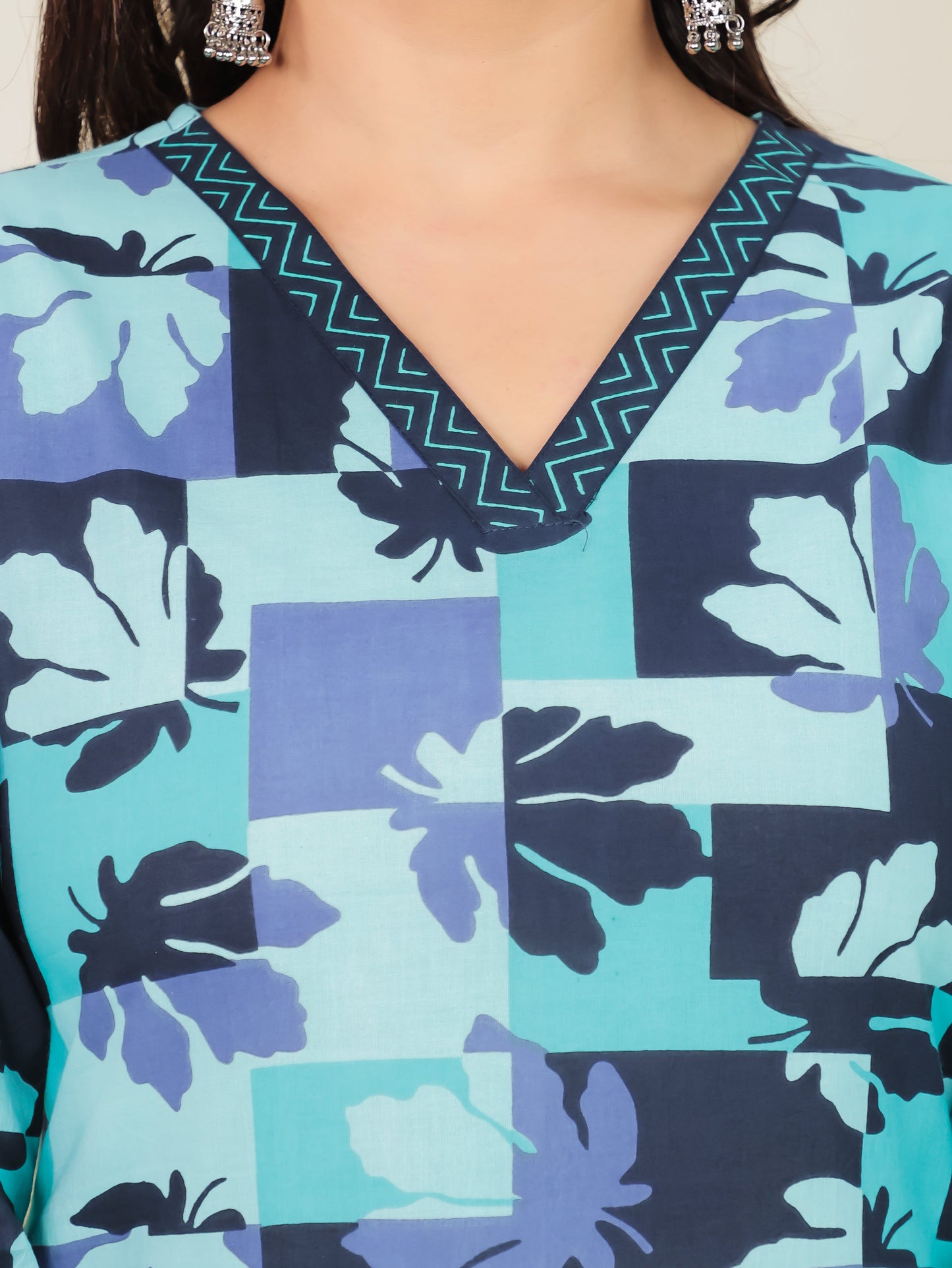 Soft Cotton Geometric Straight Green Kurta