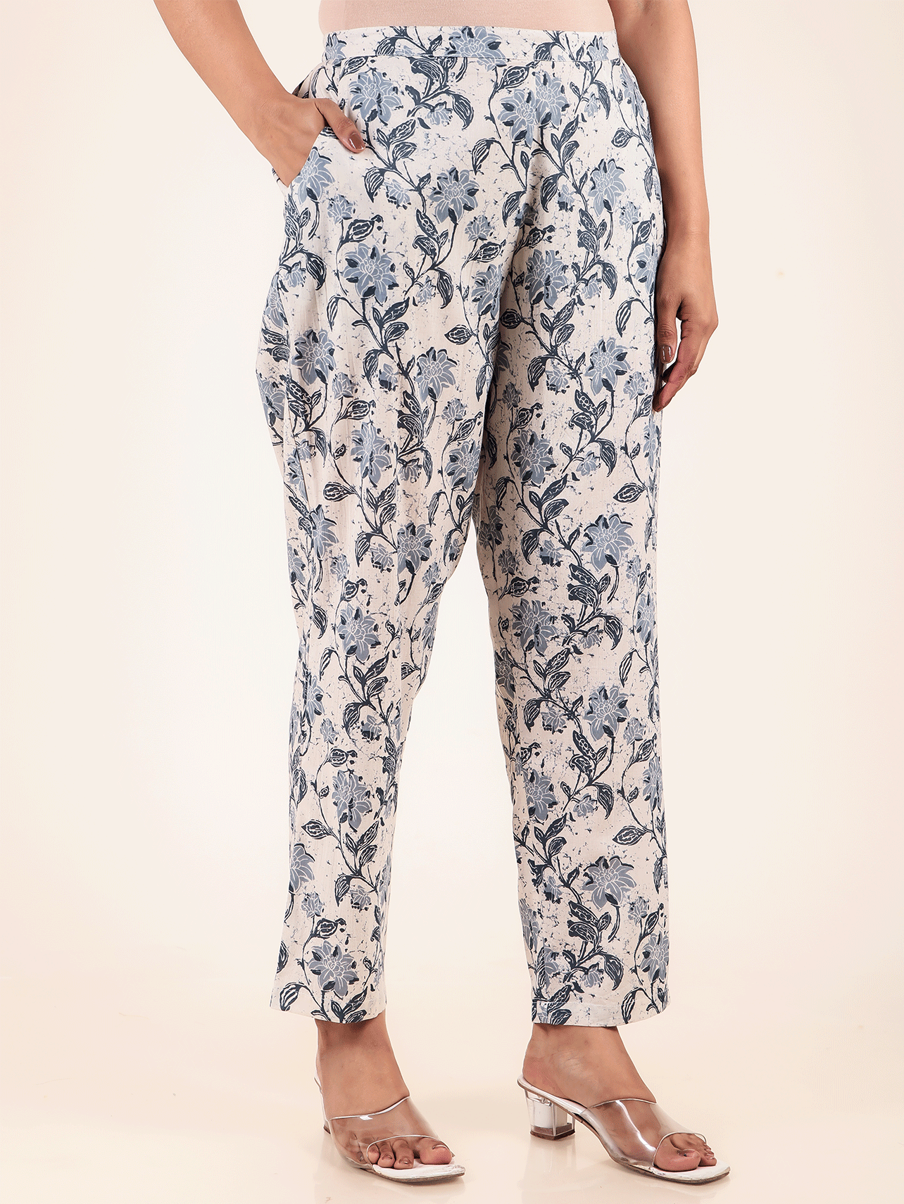 Soft Cotton Floral Crop Pant