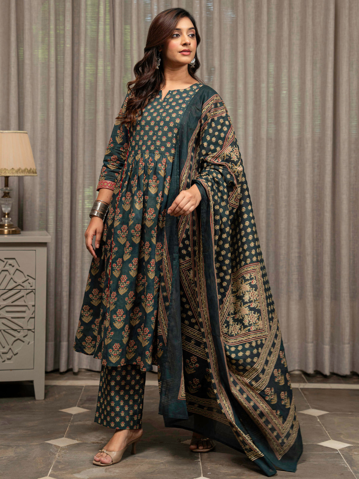 Embroidered Soft Cotton Block Print Panelled Green Kurta