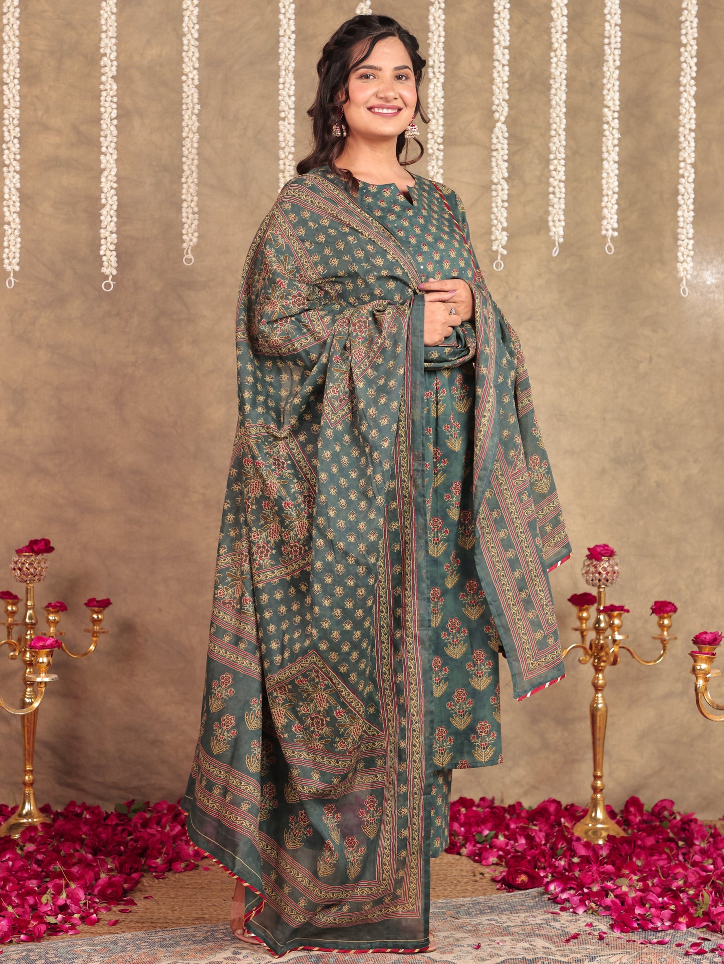 Embroidered Soft Cotton Block Print Panelled Green Kurta