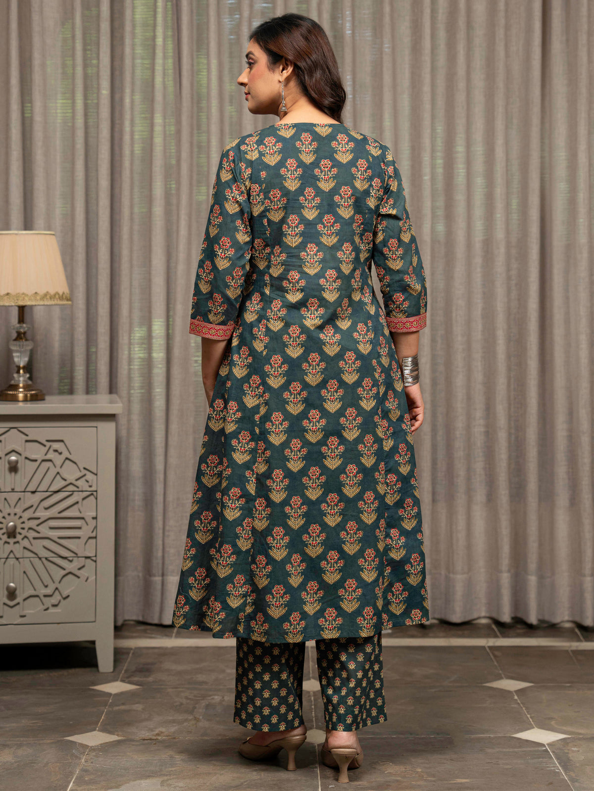 Embroidered Soft Cotton Block Print Panelled Green Kurta