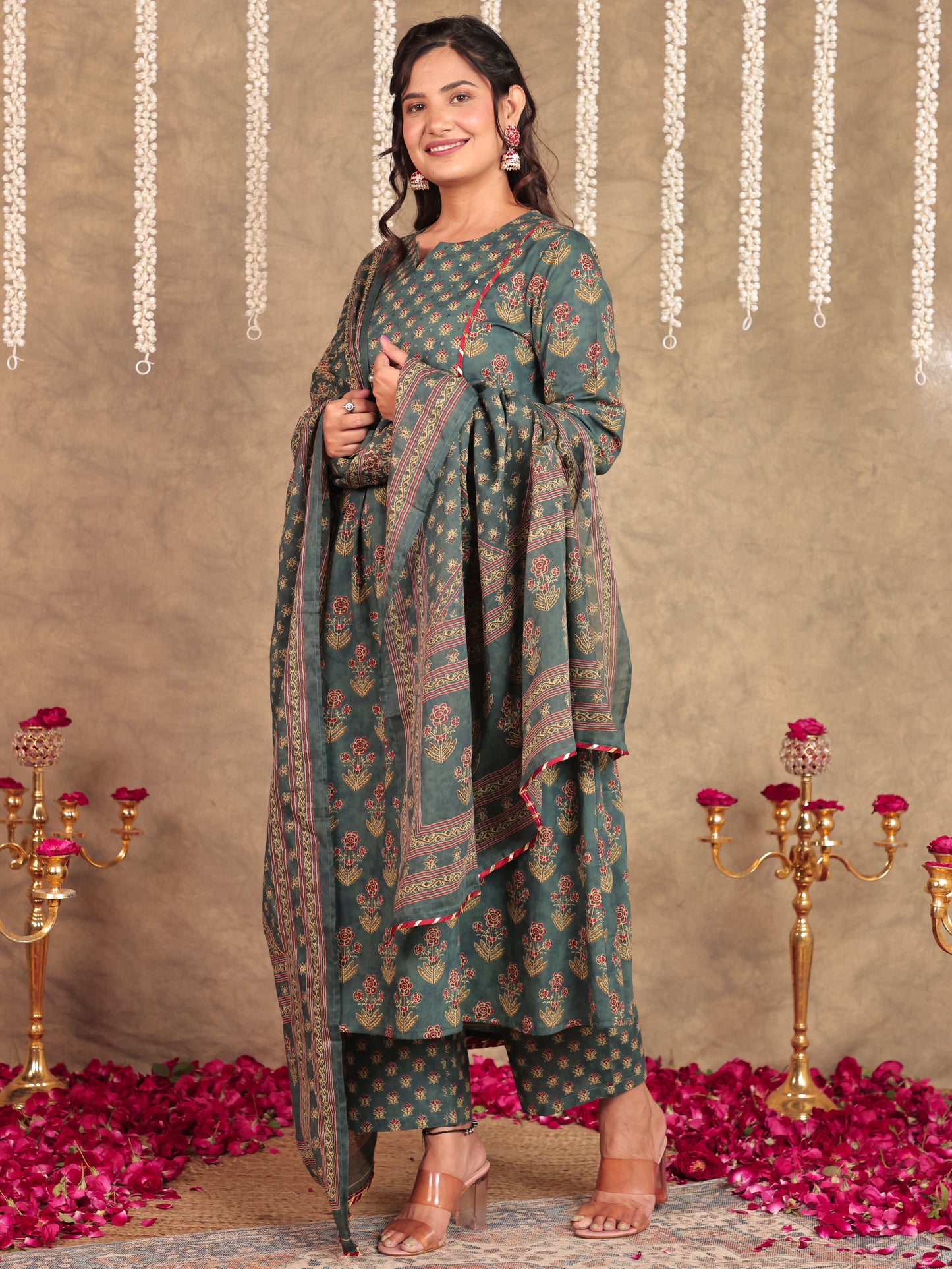 Embroidered Soft Cotton Block Print Panelled Green Kurta