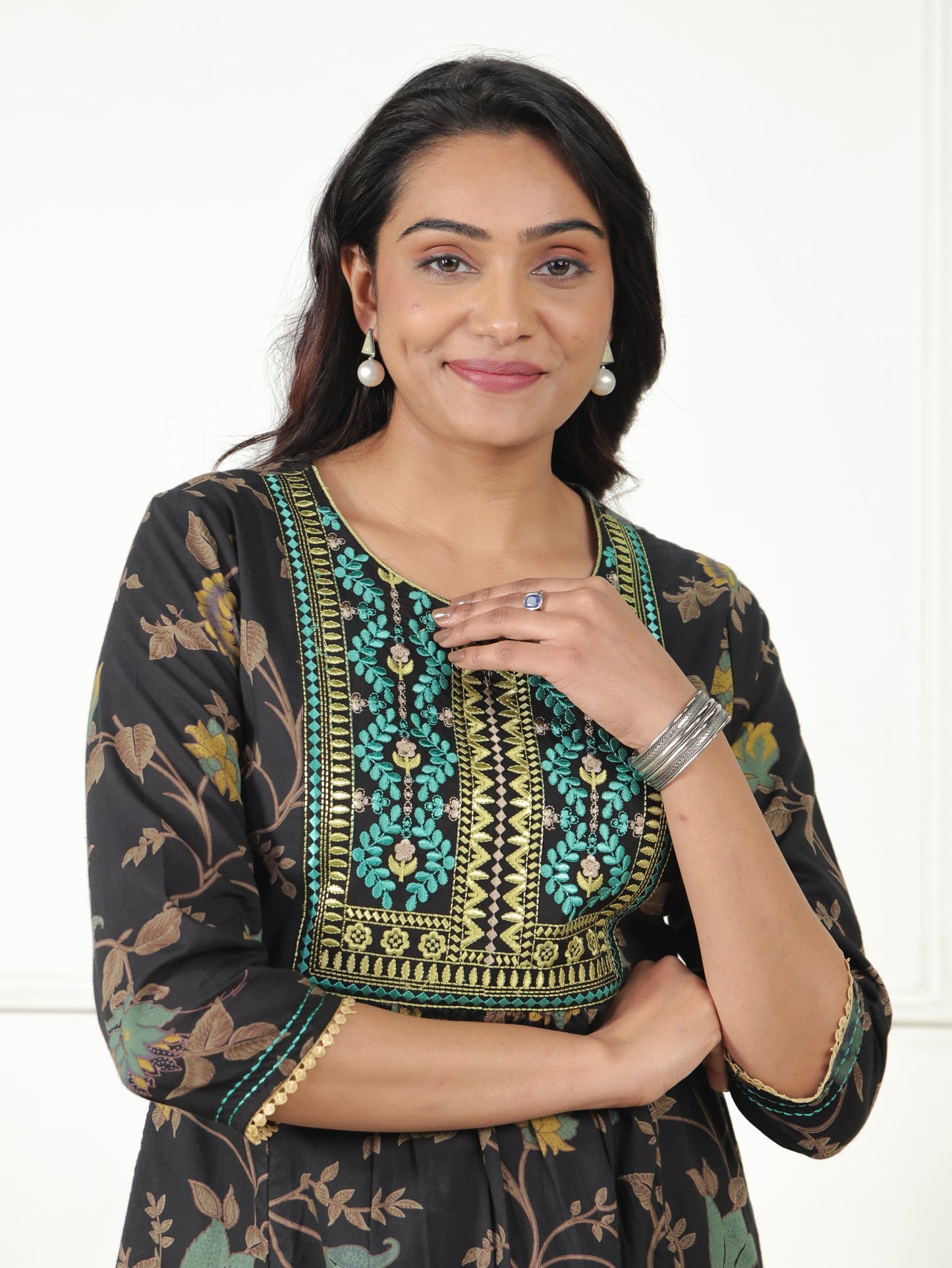 Embroidered Soft Cotton Floral Panelled Multicolor Kurta