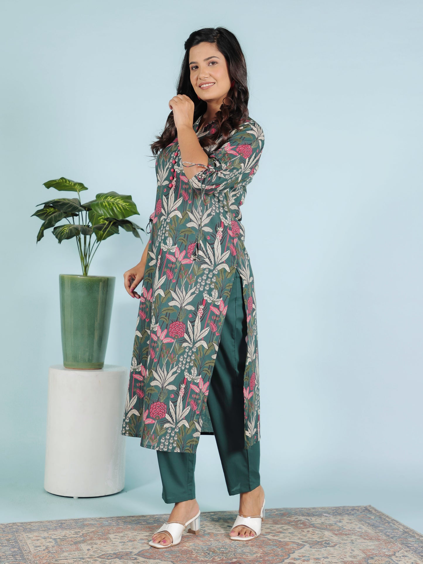 Soft Cotton Foliage Straight Green Kurta
