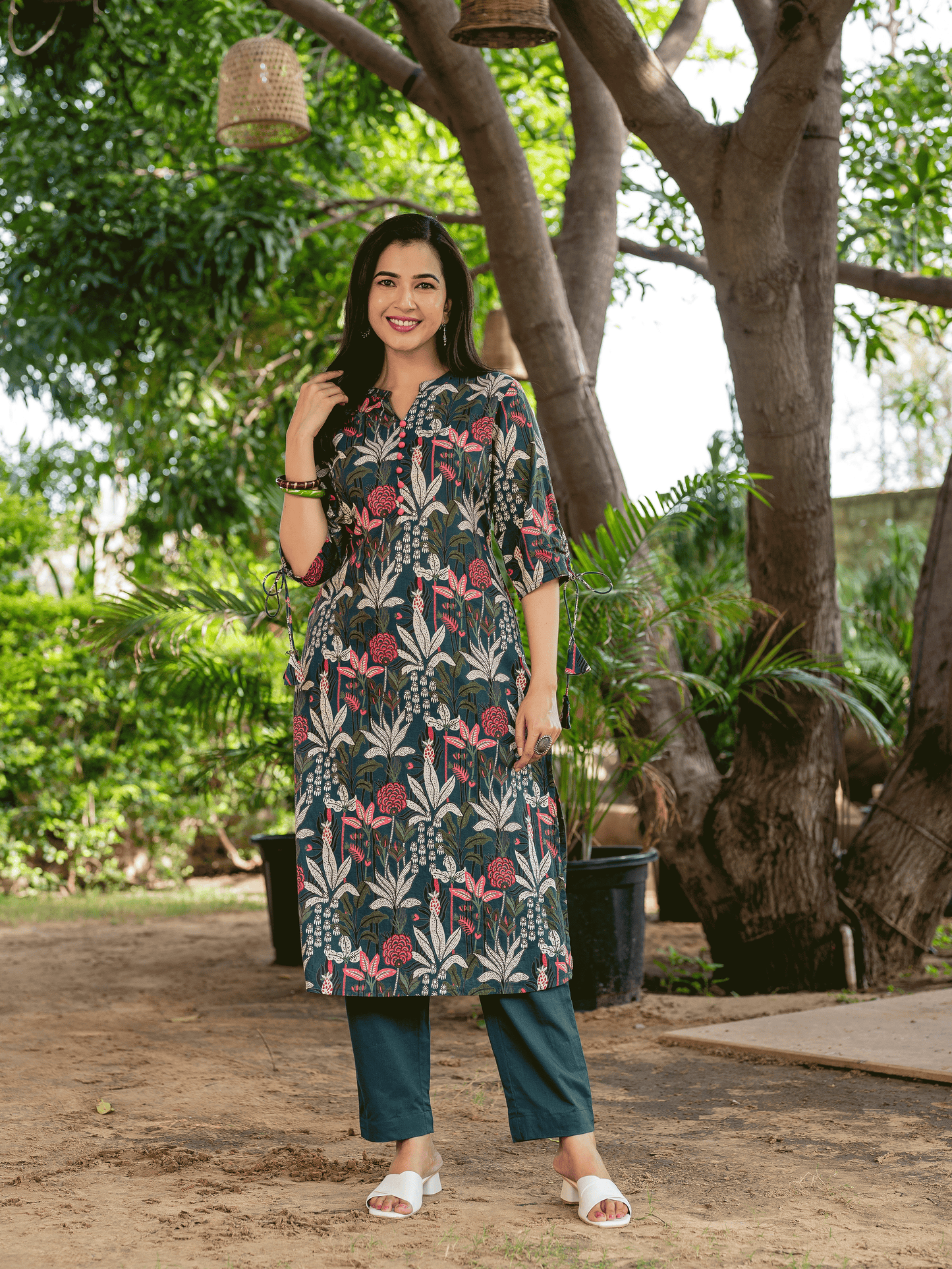 Soft Cotton Foliage Straight Green Kurta