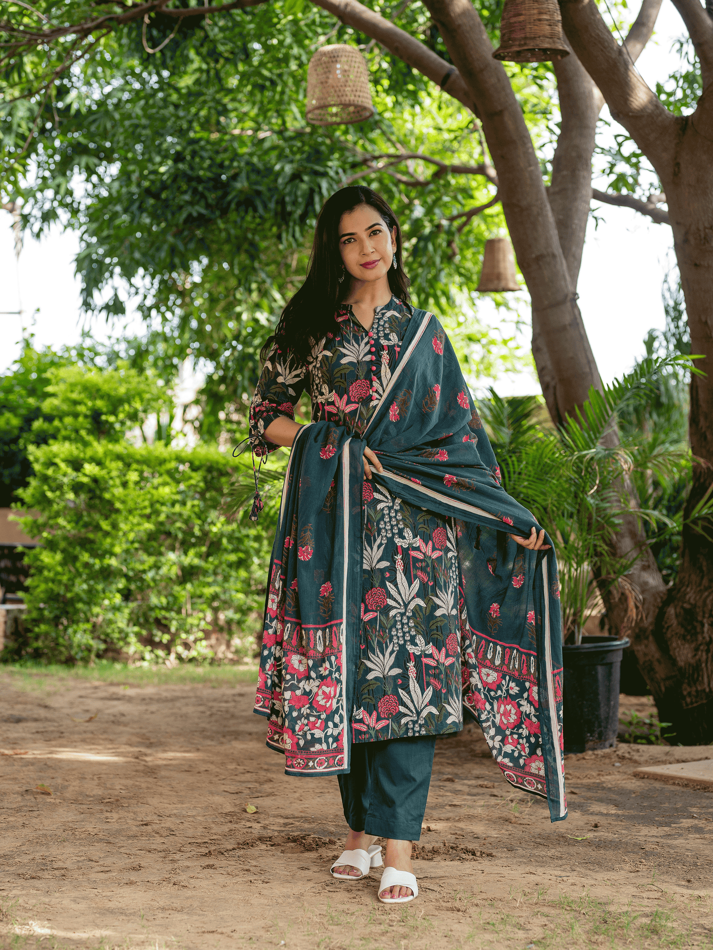 Soft Cotton Foliage Straight Green Kurta