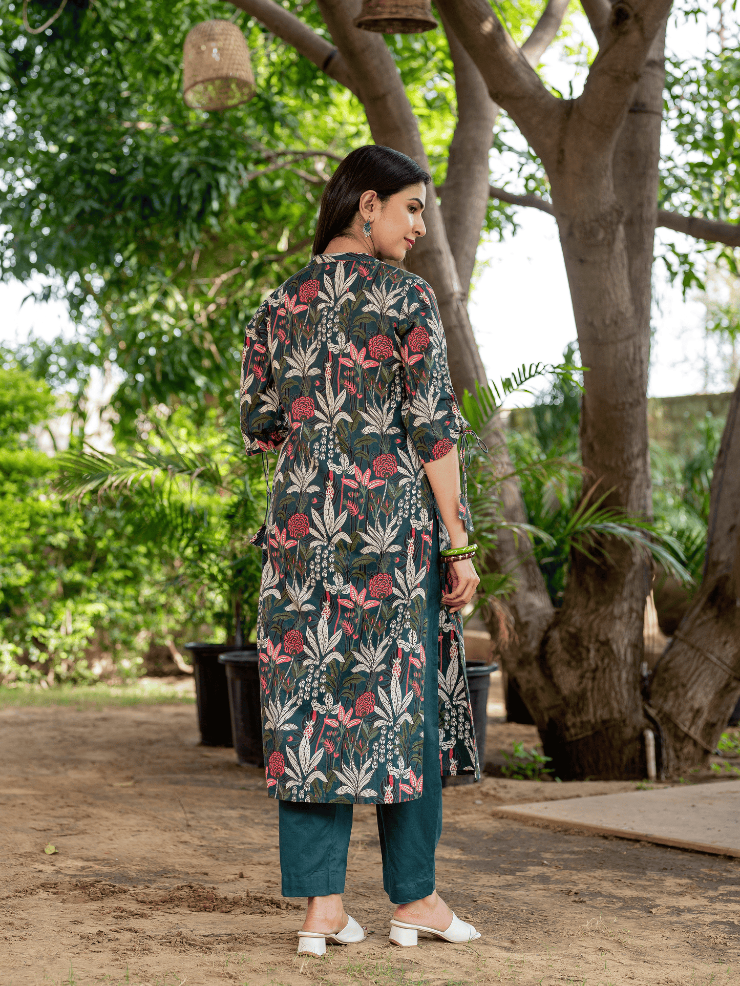 Soft Cotton Foliage Straight Green Kurta