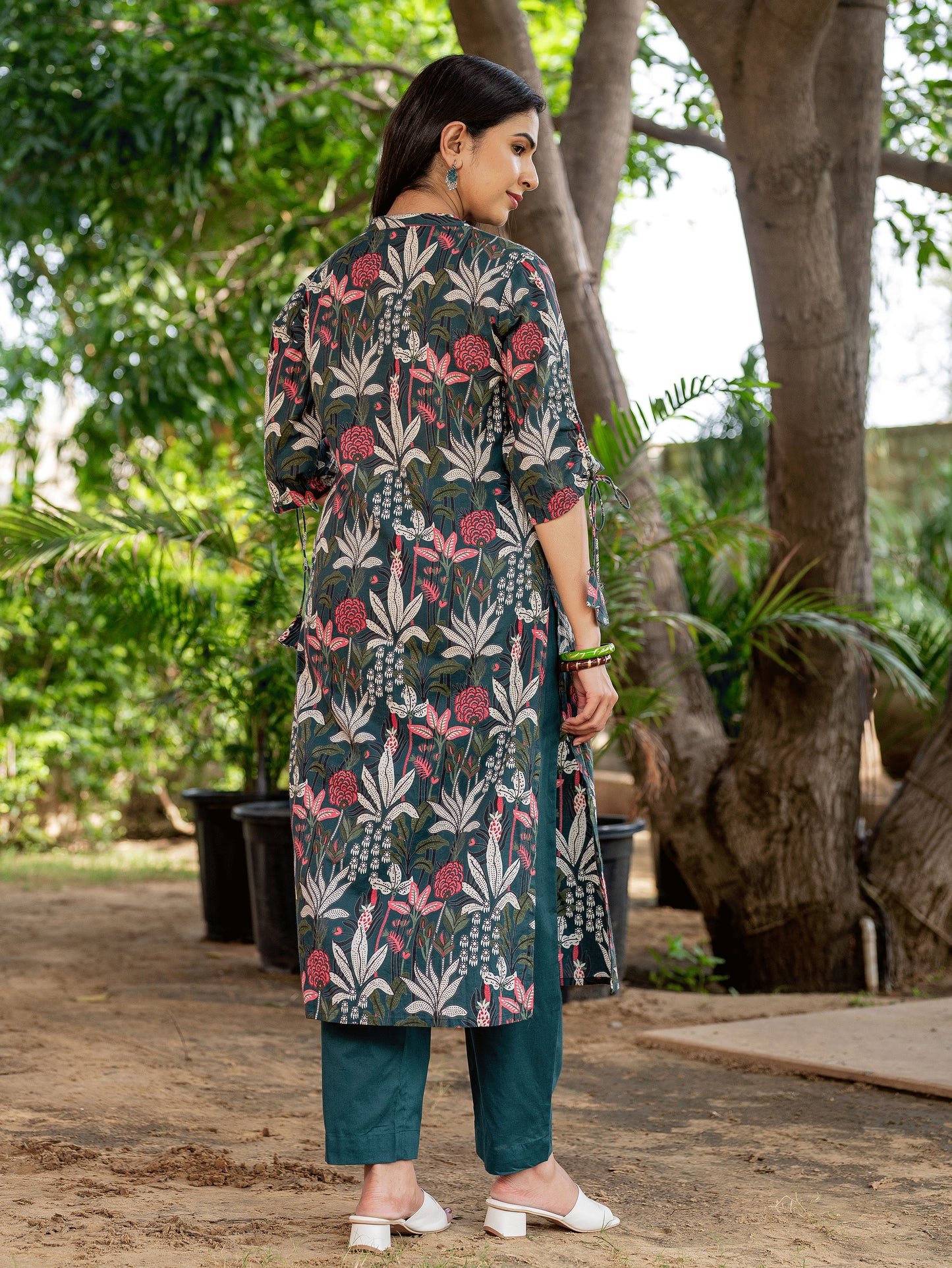 Soft Cotton Foliage Straight Green Kurta