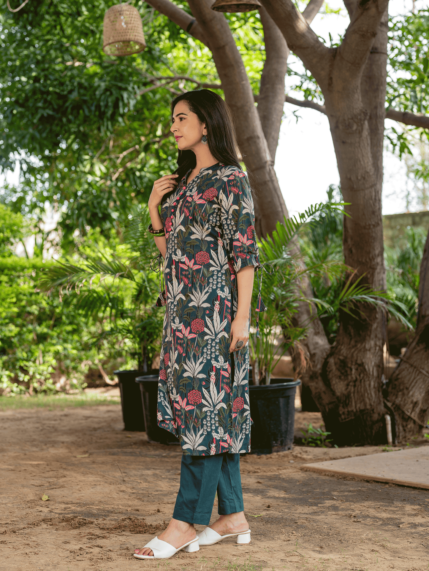 Soft Cotton Foliage Straight Green Kurta