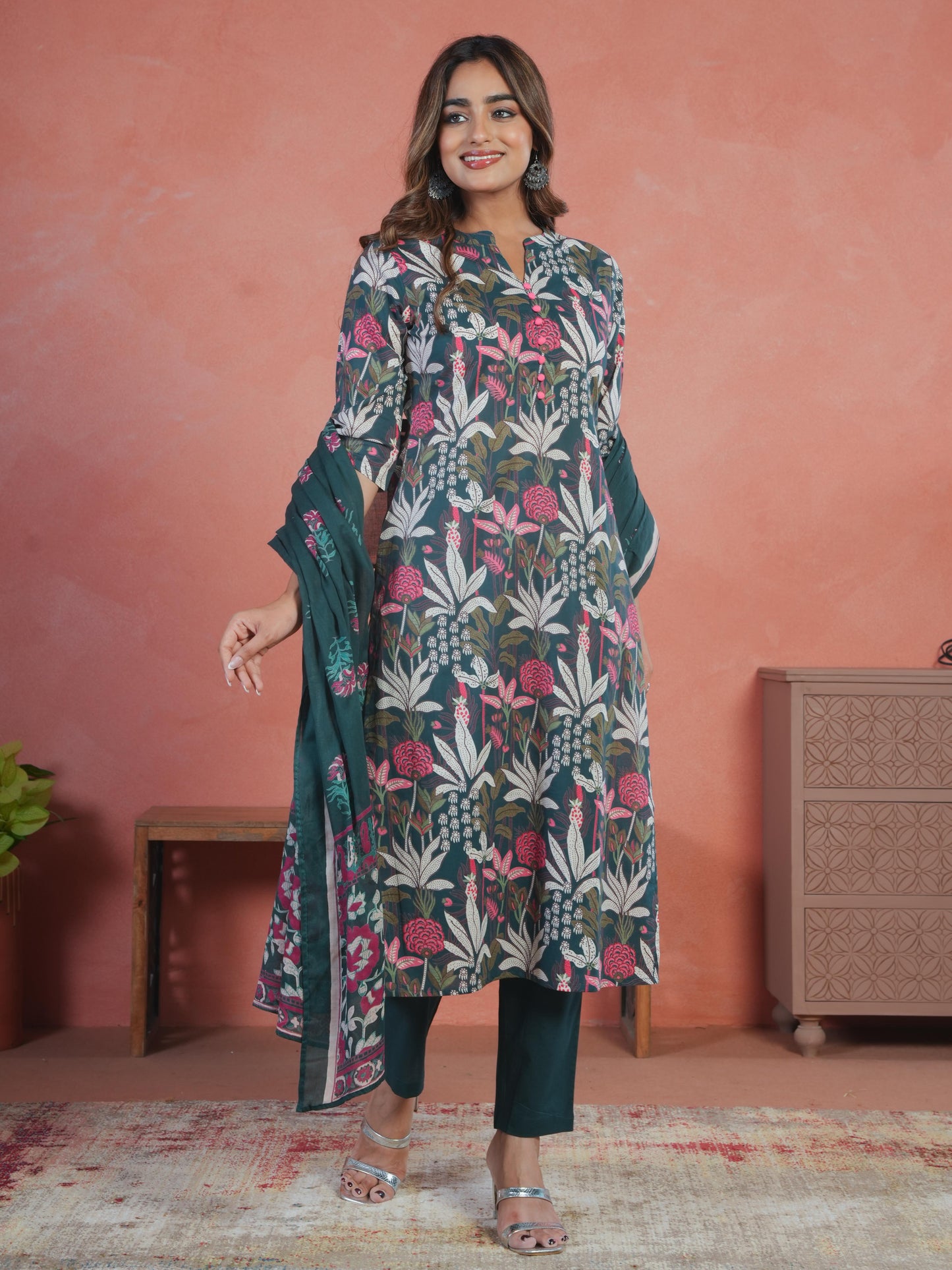 Soft Cotton Foliage Straight Green Kurta