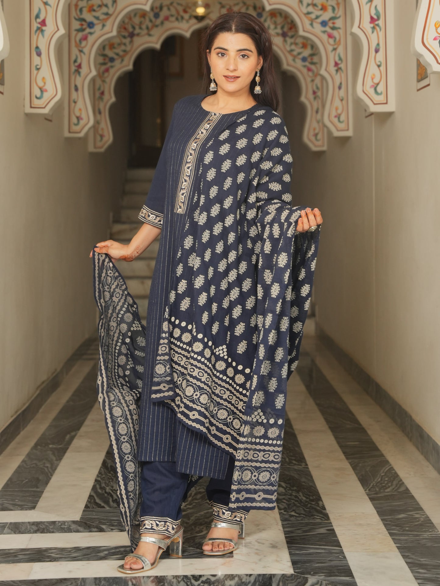 Embroidered Cotton Dobby Solid Straight Navy Blue Kurta