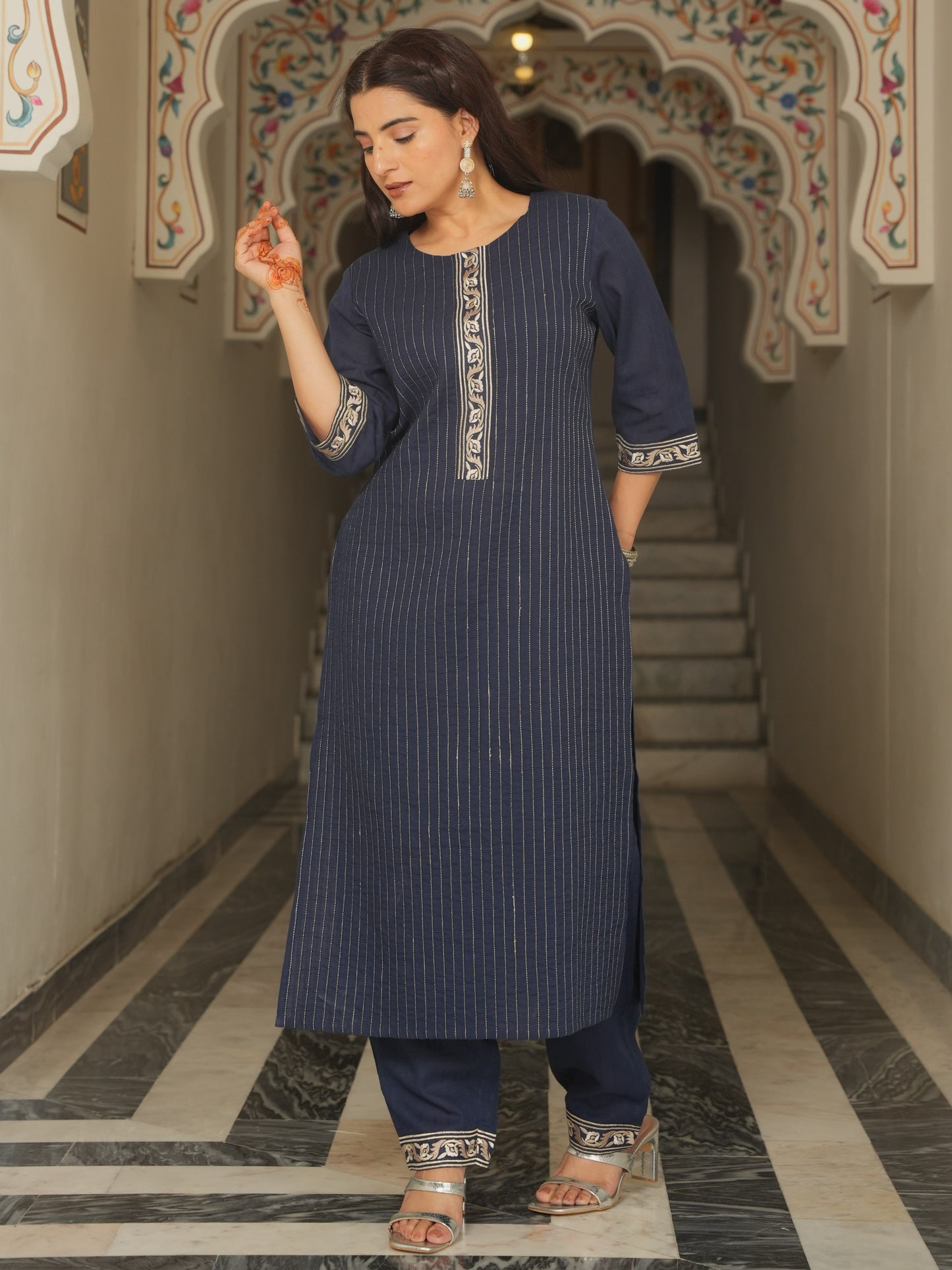 Embroidered Cotton Dobby Solid Straight Navy Blue Kurta