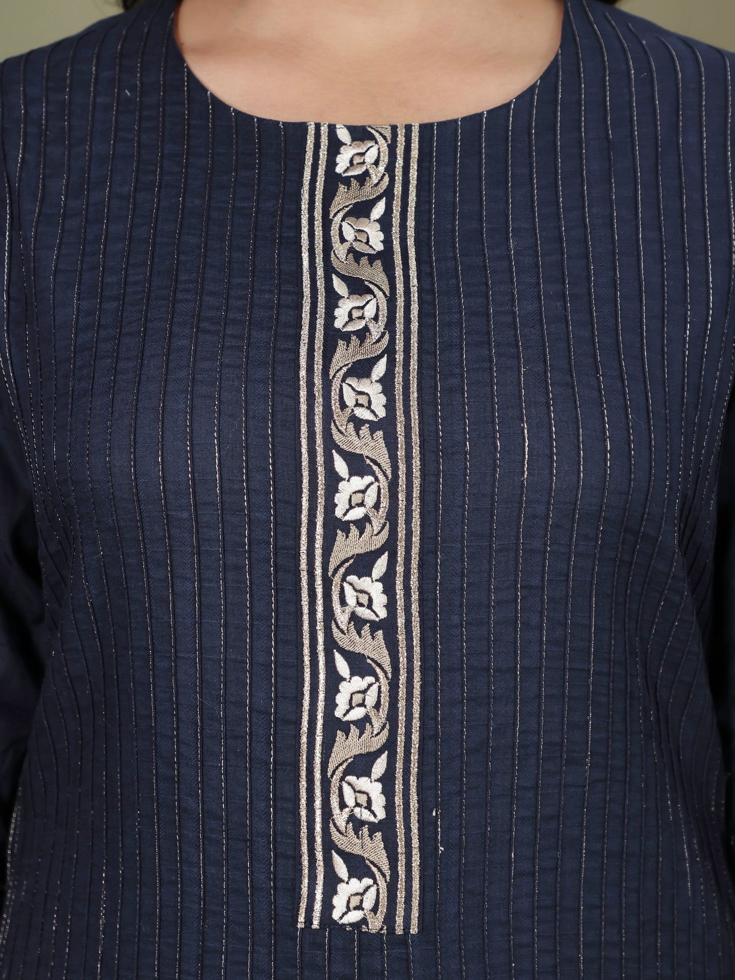Embroidered Cotton Dobby Solid Straight Navy Blue Kurta