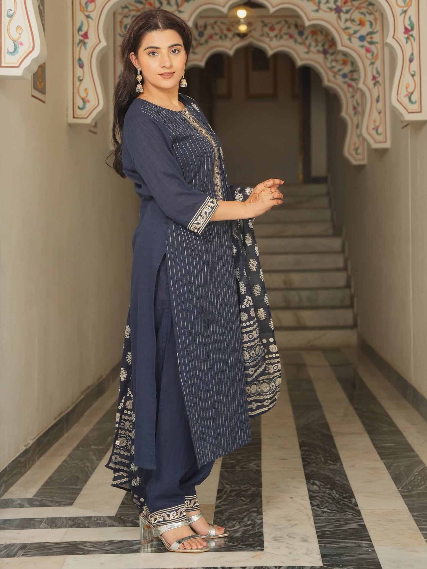 Embroidered Cotton Dobby Solid Straight Navy Blue Kurta