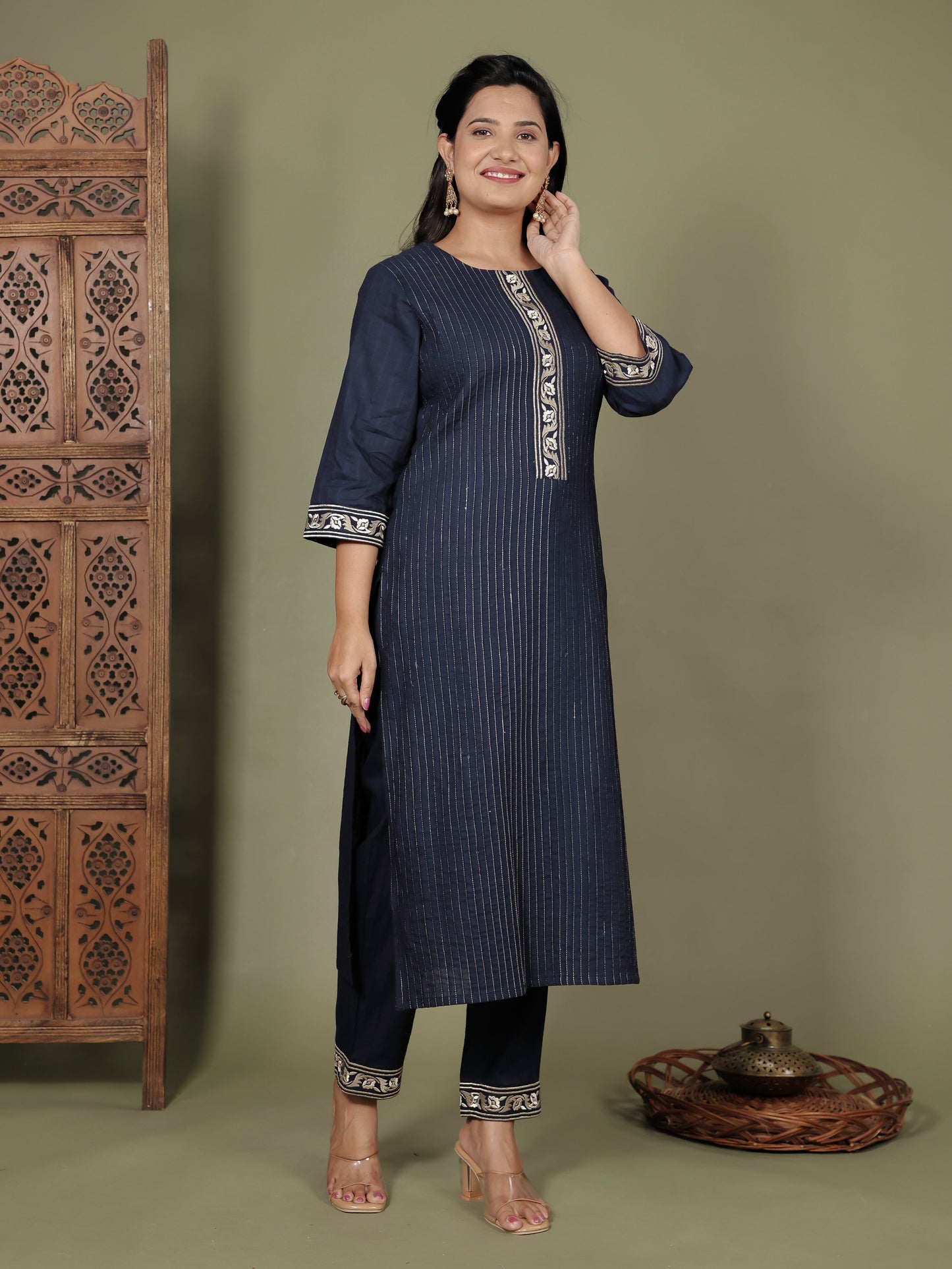 Embroidered Cotton Dobby Solid Straight Navy Blue Kurta