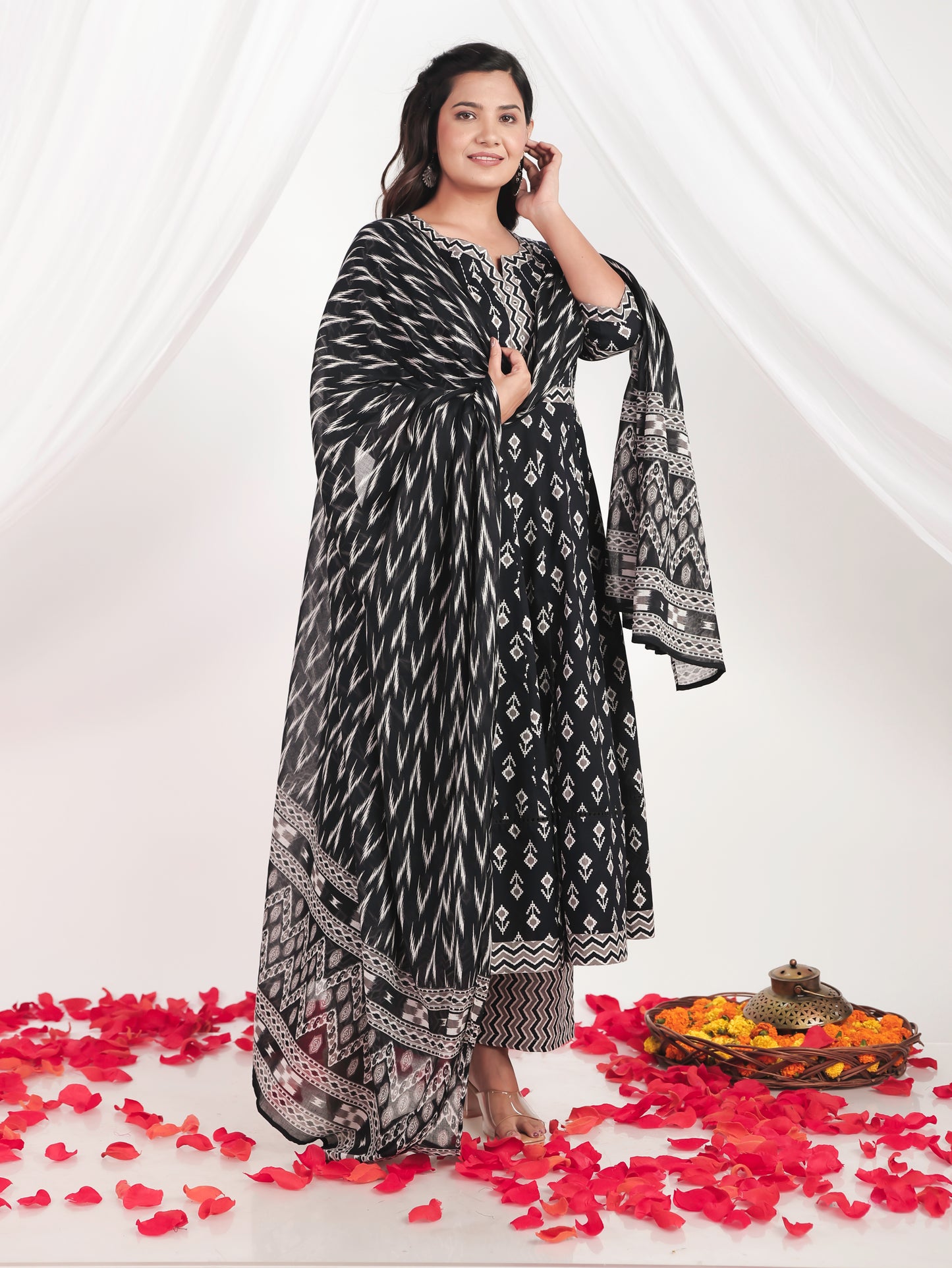 Cotton Voile Ikat Black Dupatta
