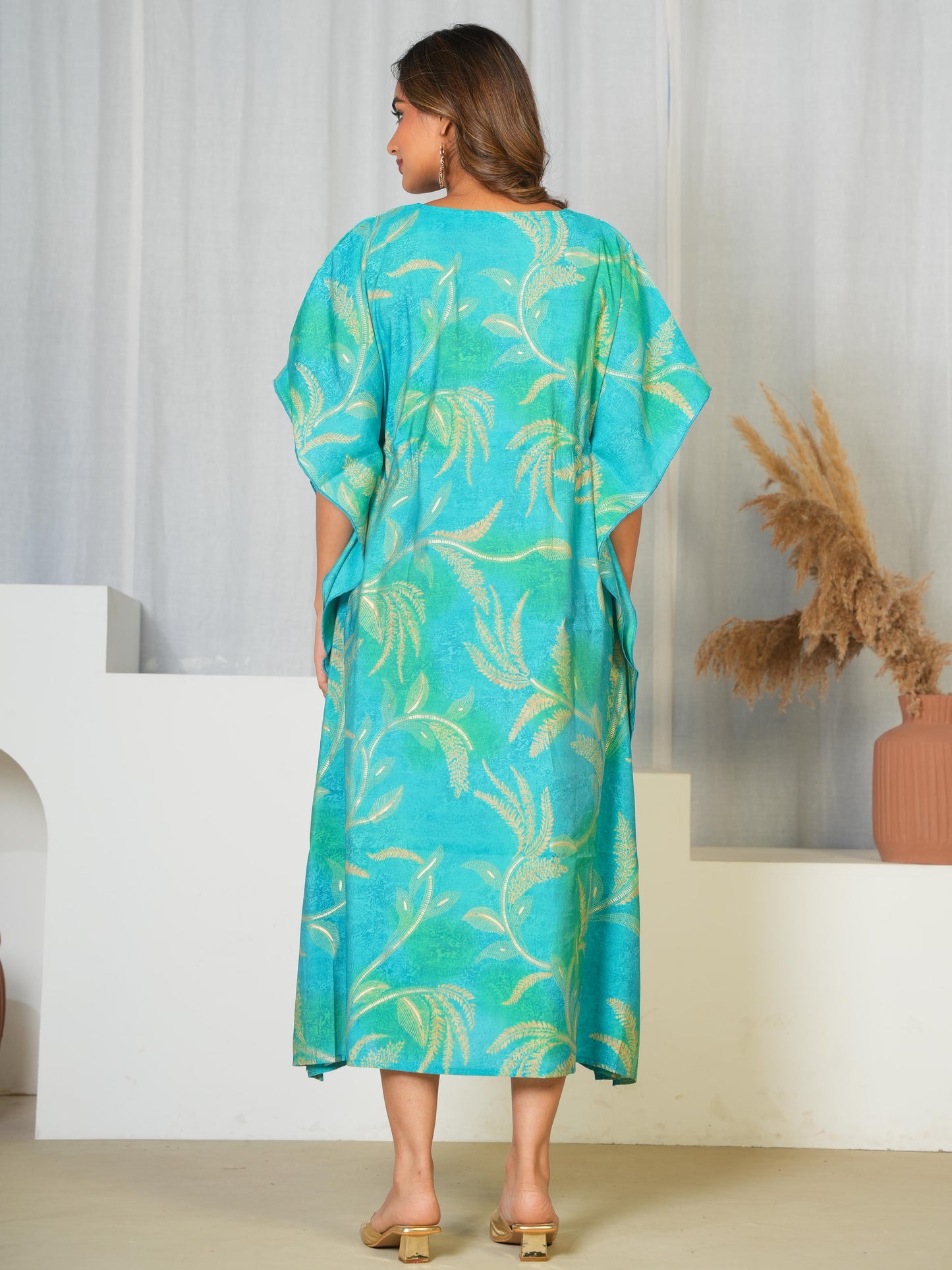 Embroidered Muslin Floral Kaftan Blue Kurta