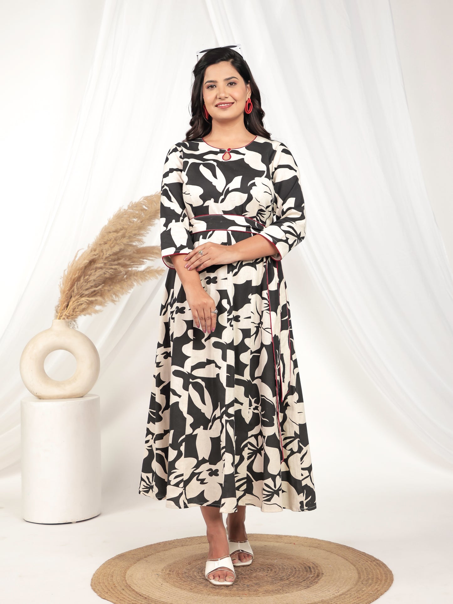 Embroidered Natural Cotton Floral Anarkali Black Kurta