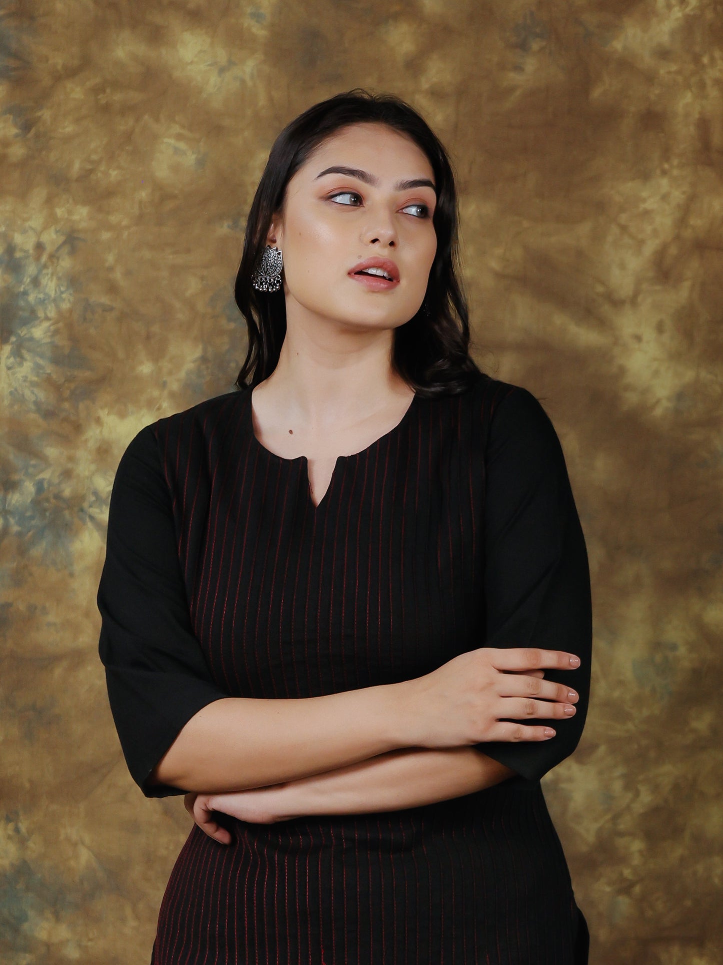 Linen Cotton Solid Straight Black Kurta